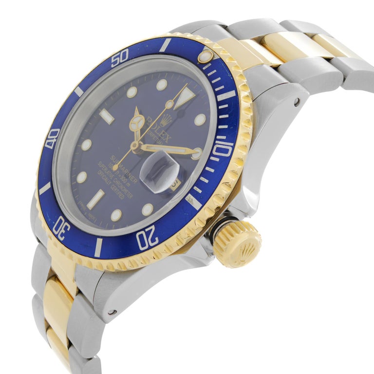 Rolex Submariner 18k Gold Steel Blue Dial Automatic Mens Watch 16613 In Excellent Condition For Sale In New York, NY