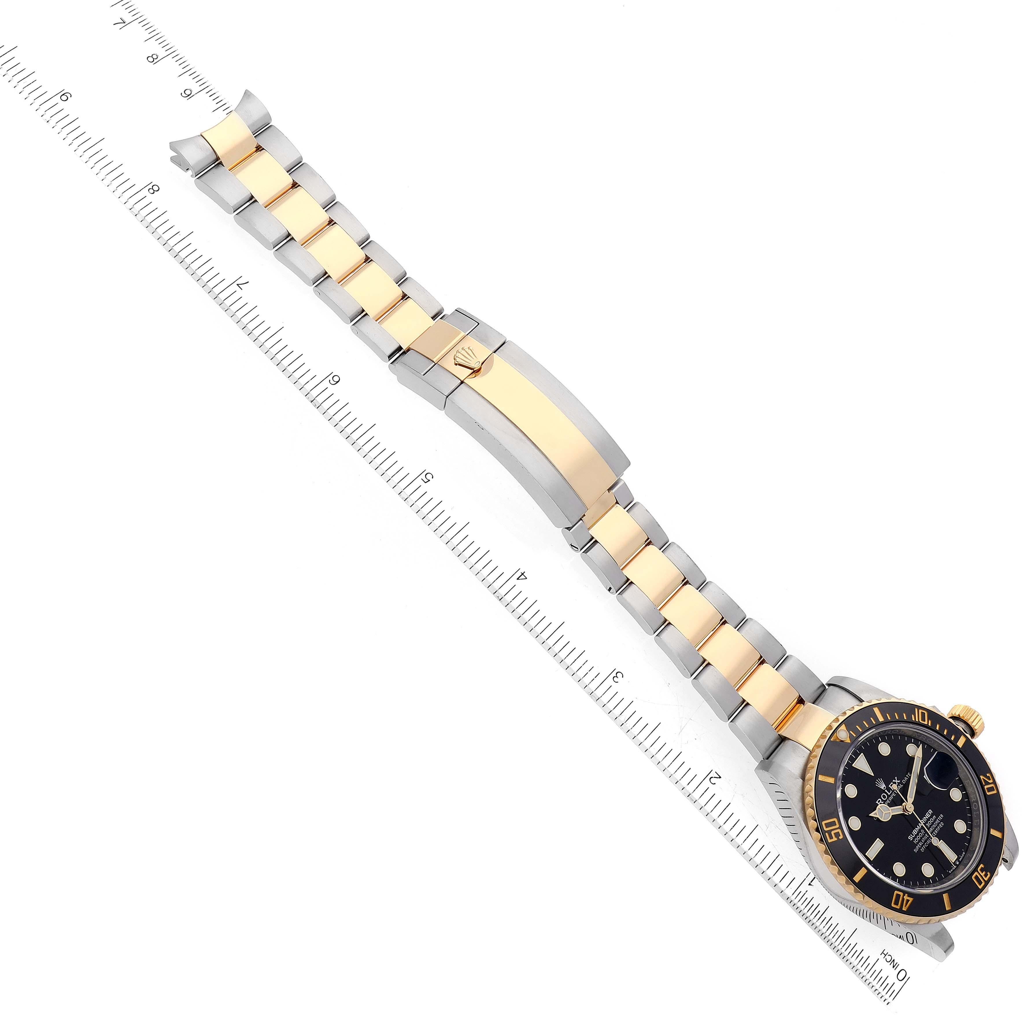 Rolex Montre Submariner 41 en acier et or jaune avec cadran noir pour hommes 126613 en vente 7