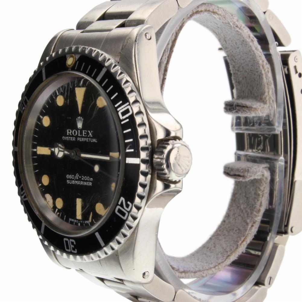 Rolex Submariner 5513, Black Dial, Certified and Warranty In Excellent Condition In Miami, FL