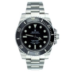 Rolex Submariner Armbanduhr mit schwarzer Lünette Ref 114060