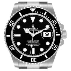 Rolex Montre Submariner en acier avec cadran en céramique et lunette noire, pour hommes 126610, non portée