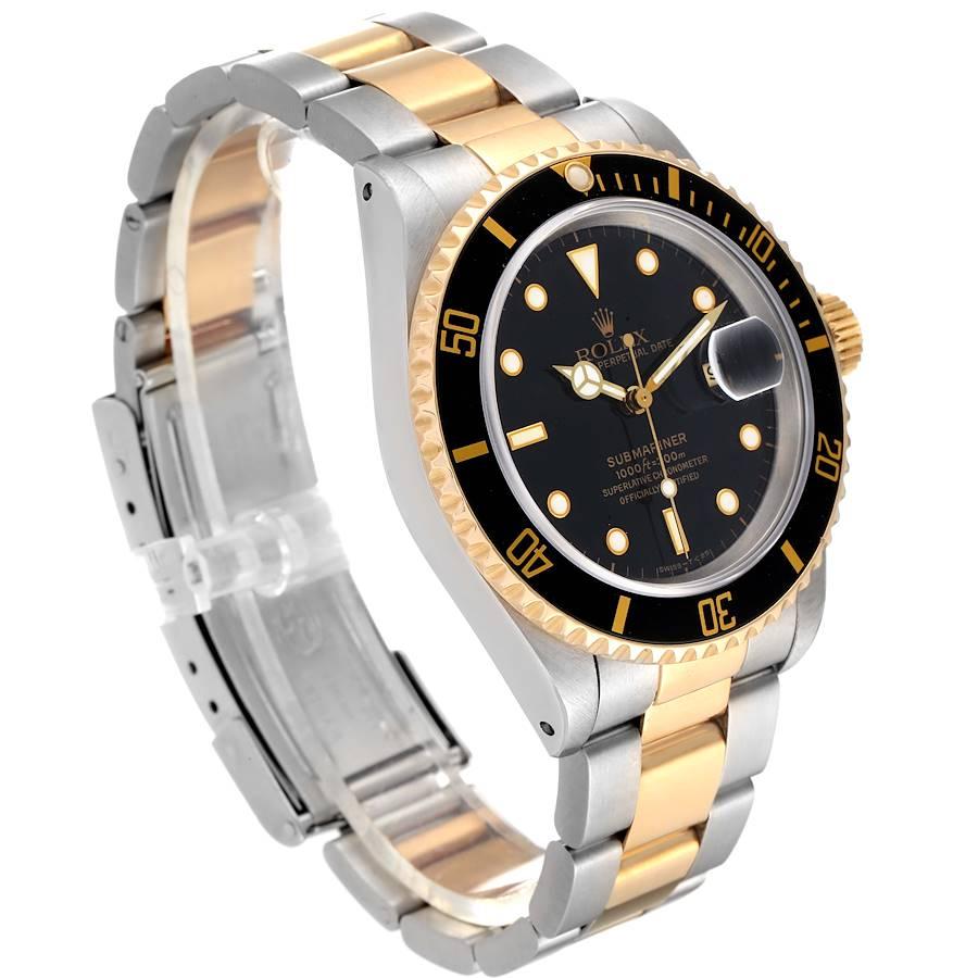 Rolex Submariner Black Dial Steel Yellow Gold Mens Watch 16613 In Excellent Condition In Atlanta, GA
