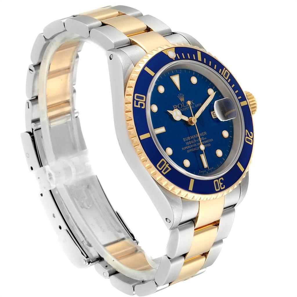 Rolex Submariner Blue Dial Bezel Steel Yellow Gold Men's Watch 16613 In Excellent Condition In Atlanta, GA