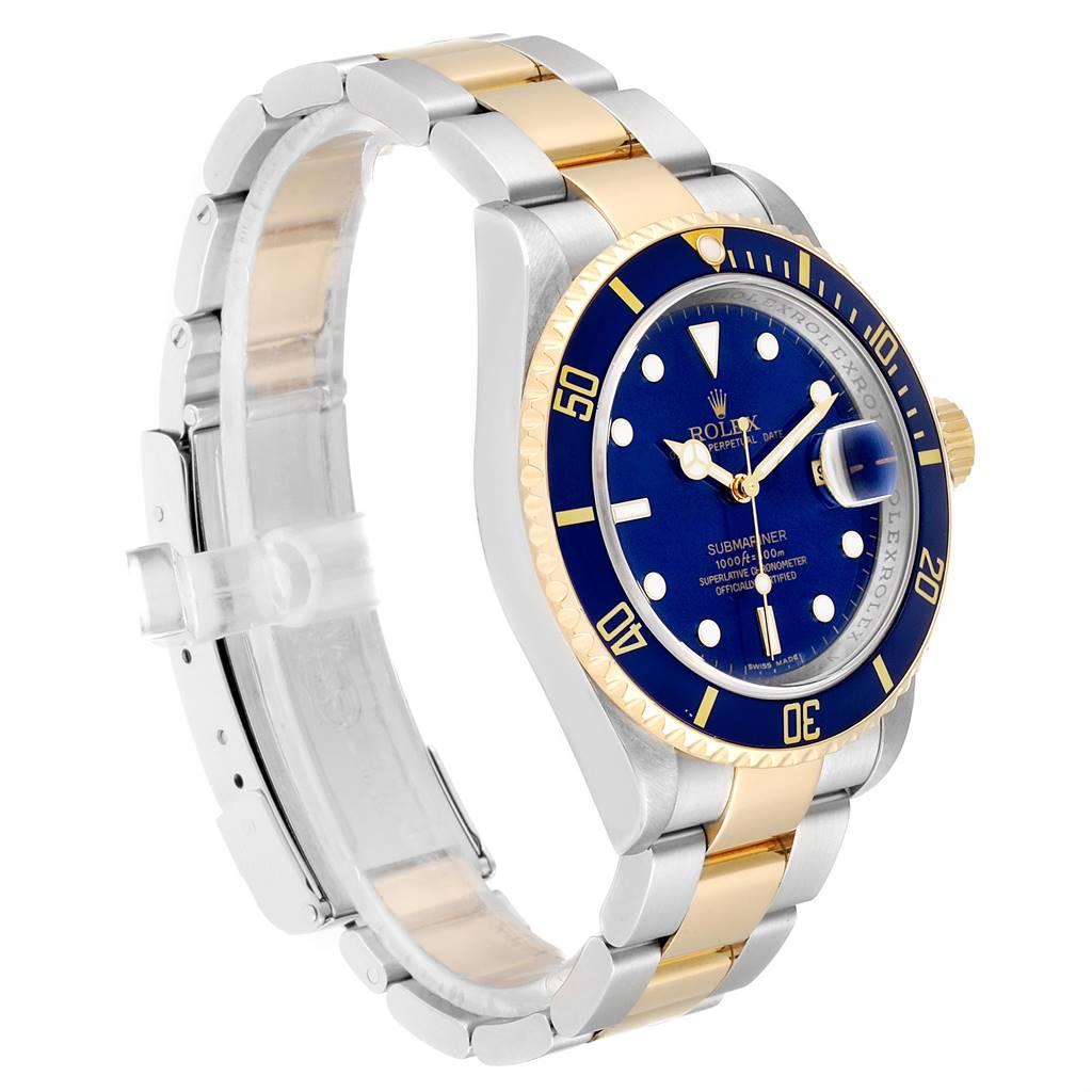 Rolex Submariner Blue Dial Bezel Steel Yellow Gold Men’s Watch 16613 In Excellent Condition In Atlanta, GA