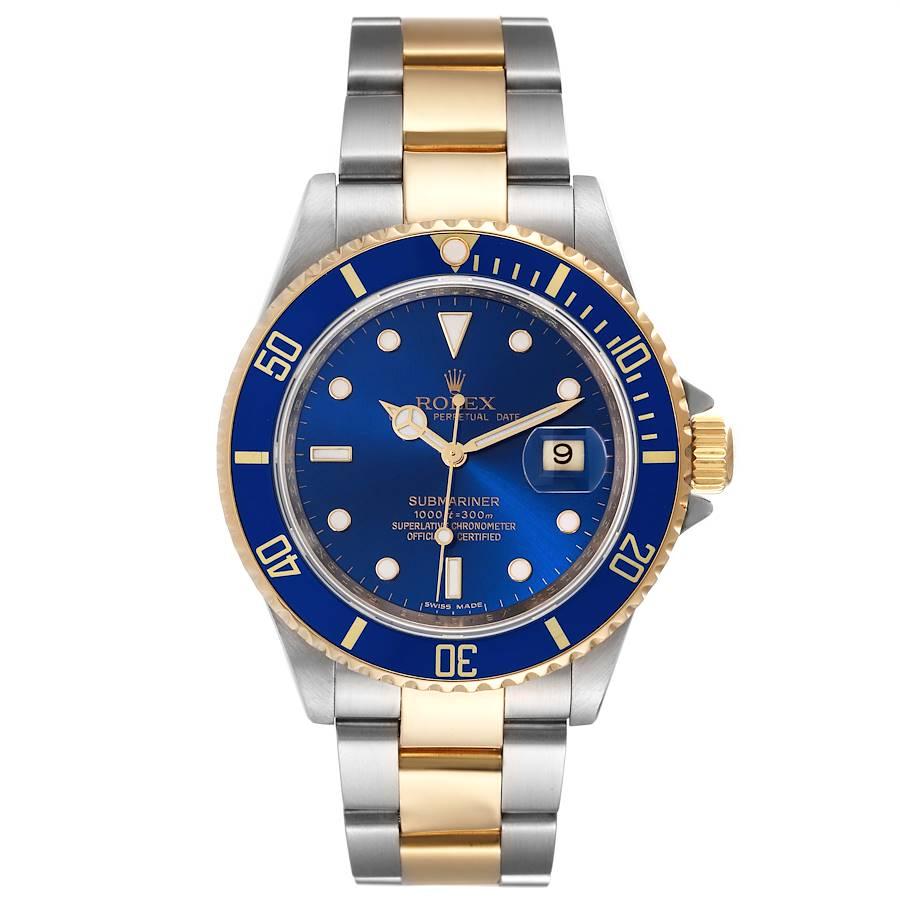 Rolex Submariner Blau Zifferblatt Stahl Gelb Gold Herrenuhr 16613 Box Card. Offiziell zertifiziertes Chronometerwerk mit automatischem Aufzug. Gehäuse aus Edelstahl und 18 Karat Gelbgold mit einem Durchmesser von 40 mm. Rolex Logo auf der Krone.