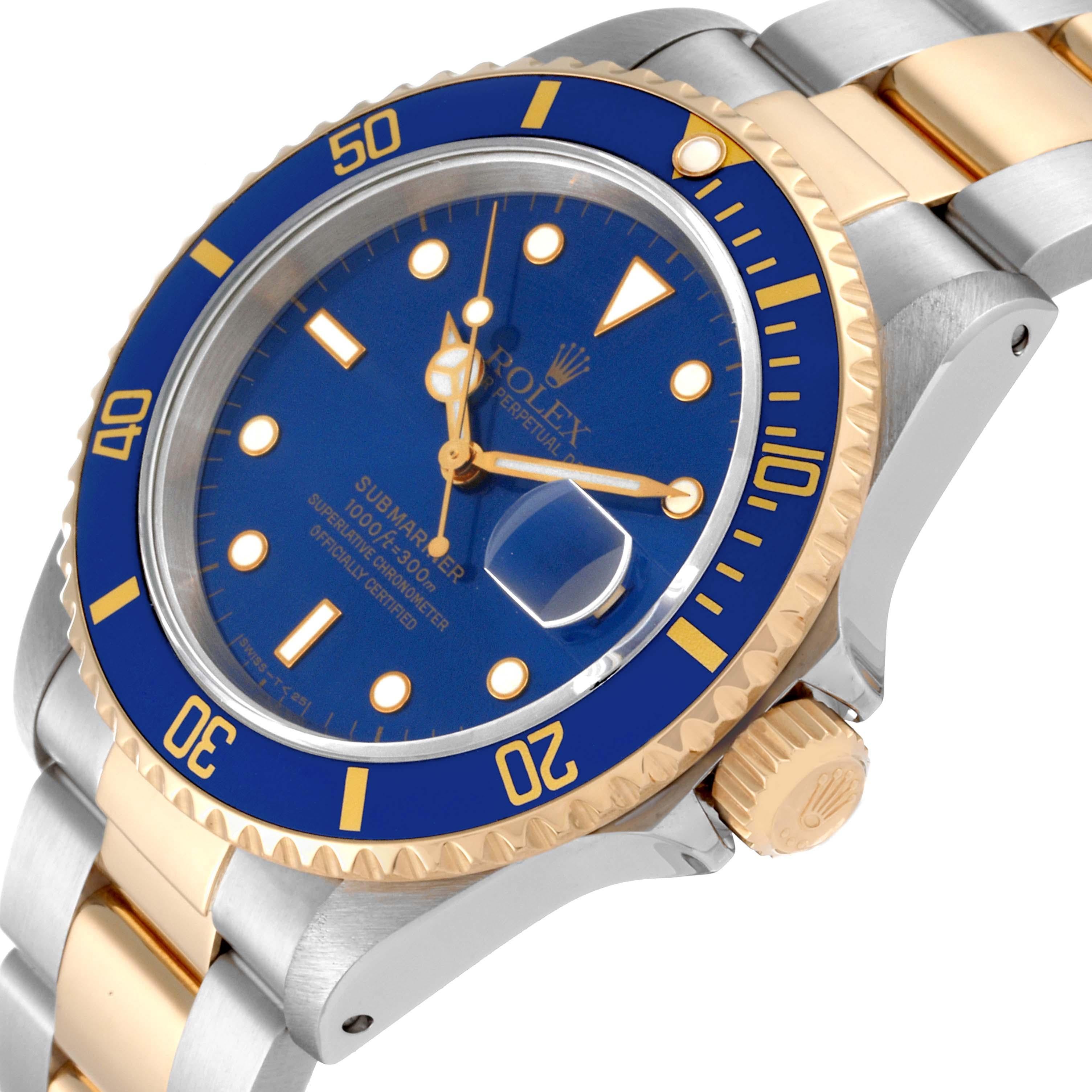 Montre Rolex Submariner à cadran bleu, acier, or jaune, pour hommes, 16613, boîte et documents. en vente 4