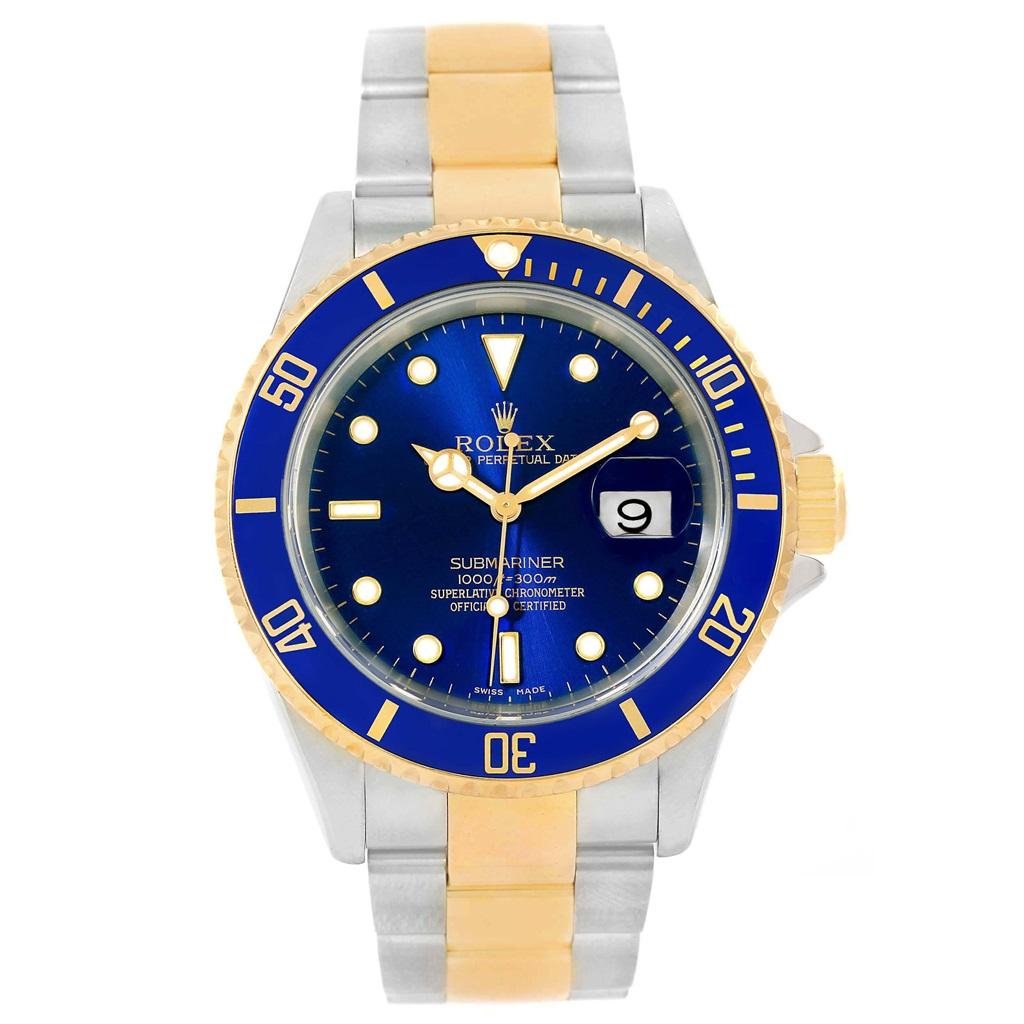 Rolex Submariner Blue Dial Steel Yellow Gold Men's Watch 16613 In Excellent Condition For Sale In Atlanta, GA