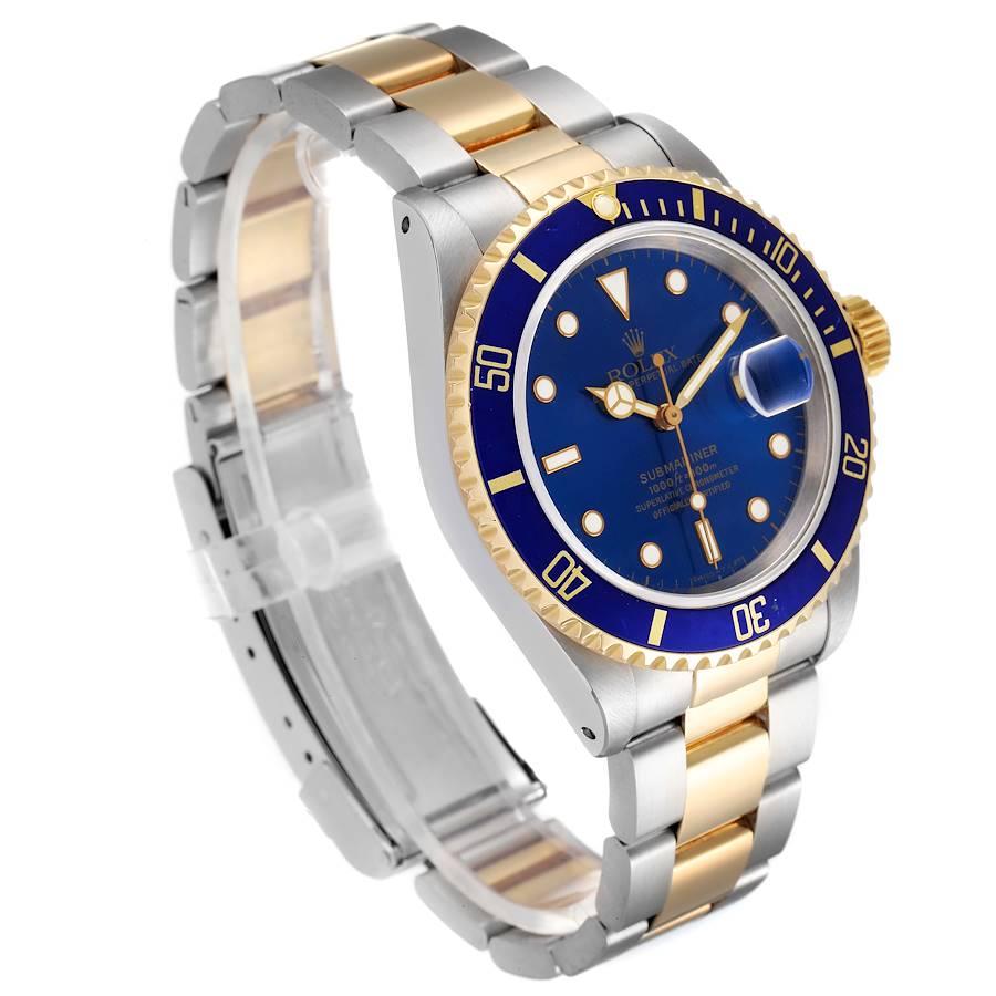 Rolex Submariner Blue Dial Steel Yellow Gold Mens Watch 16613 In Excellent Condition For Sale In Atlanta, GA