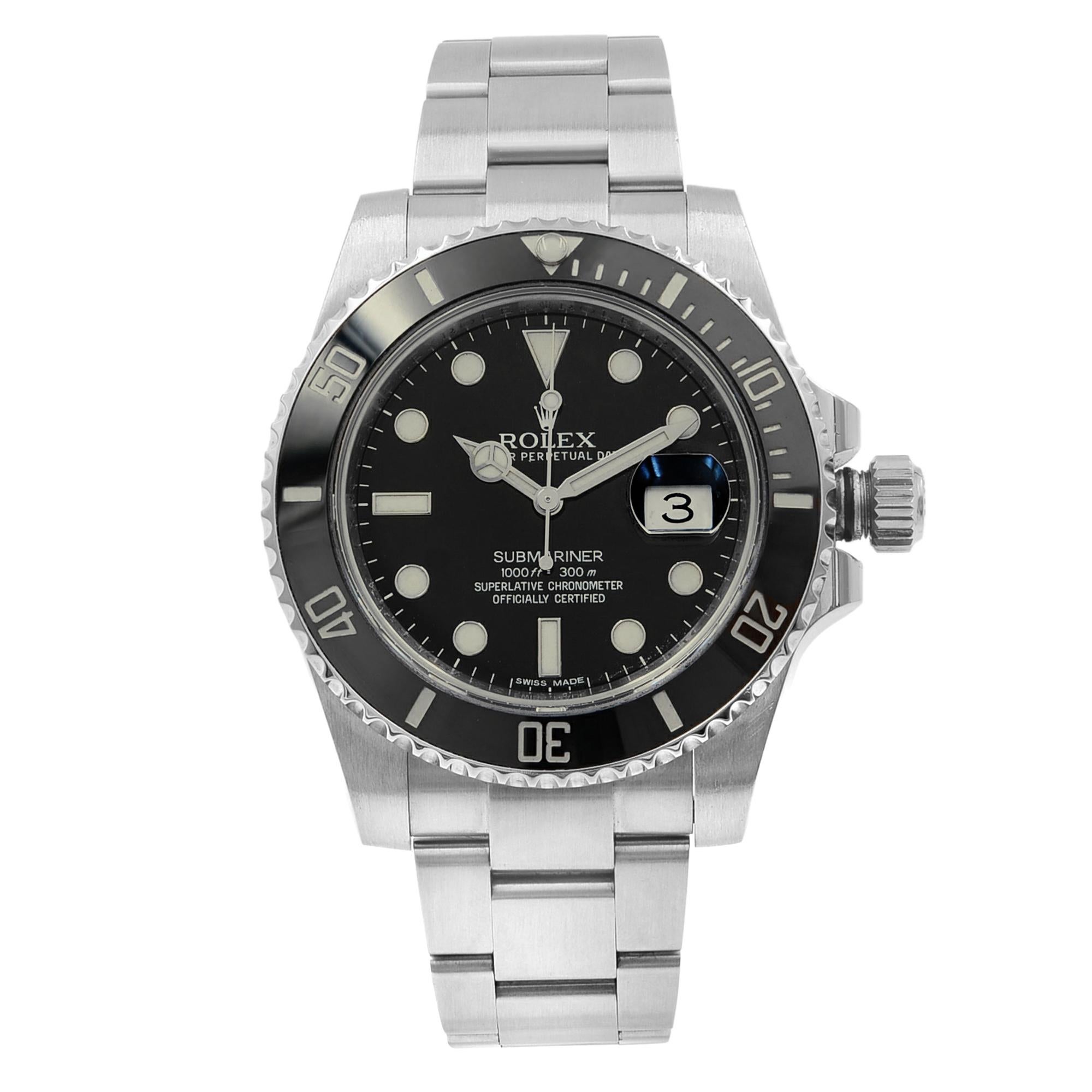 This pre-owned Rolex Submariner 116610LN is a beautiful men's timepiece that is powered by mechanical (automatic) movement which is cased in a stainless steel case. It has a round shape face, date indicator dial and has hand sticks & dots style