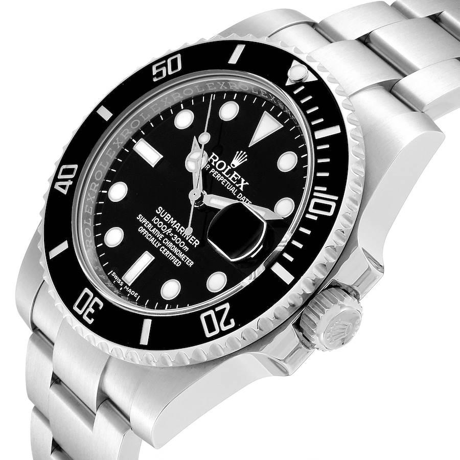 Rolex Submariner Ceramic Bezel Steel Men's Watch 116610 Box Card In Excellent Condition For Sale In Atlanta, GA