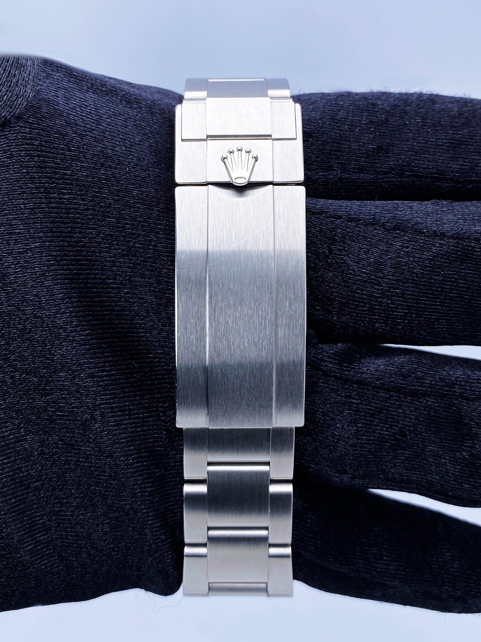 Rolex Submariner Date 116610LN Herrenuhr Box Papiere im Angebot 4