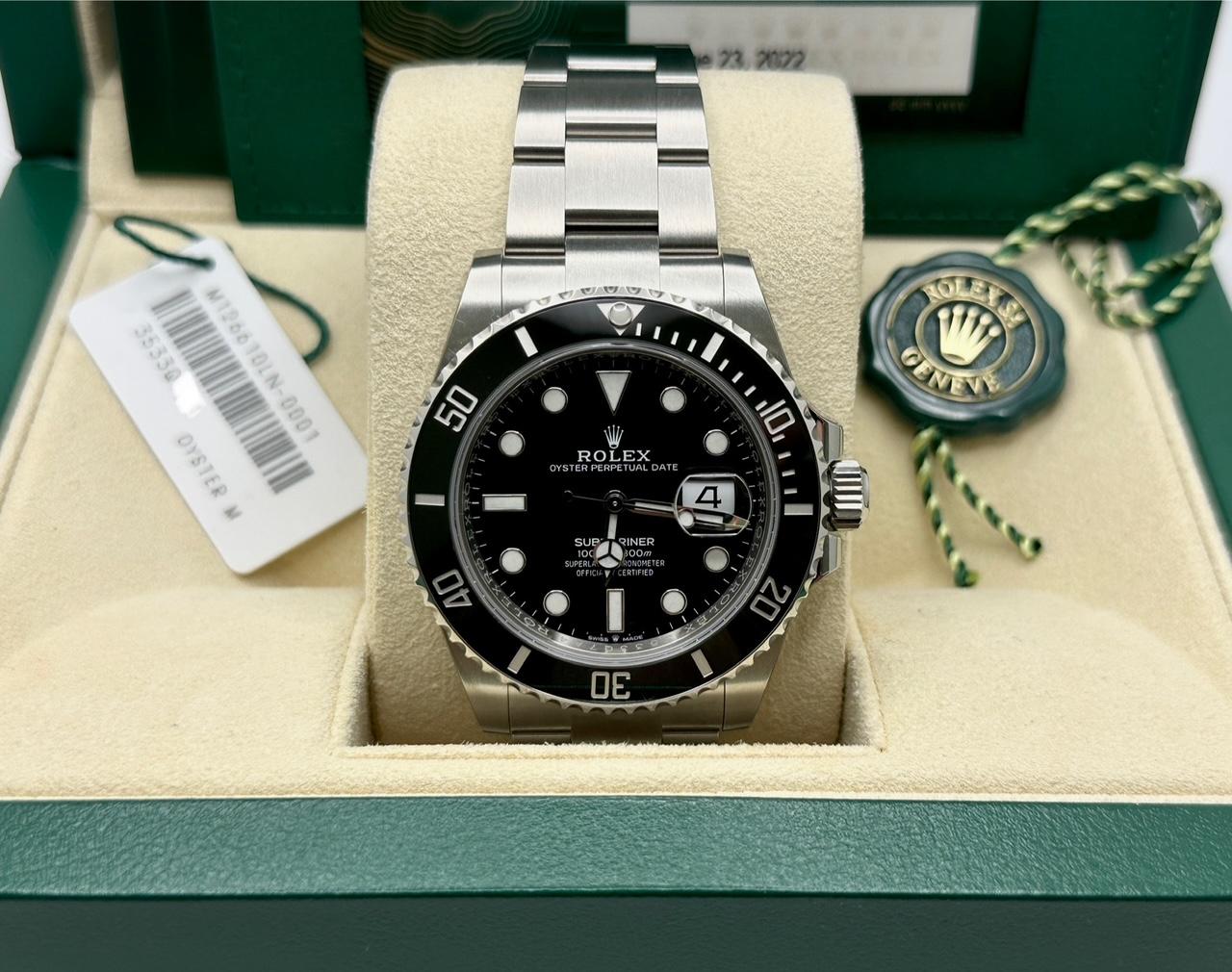 Rolex Submariner Date 126610LN 41mm Acero Cerámico Negro Caja Papel 2022 Pegatinas en Excelente estado para la venta en San Diego, CA