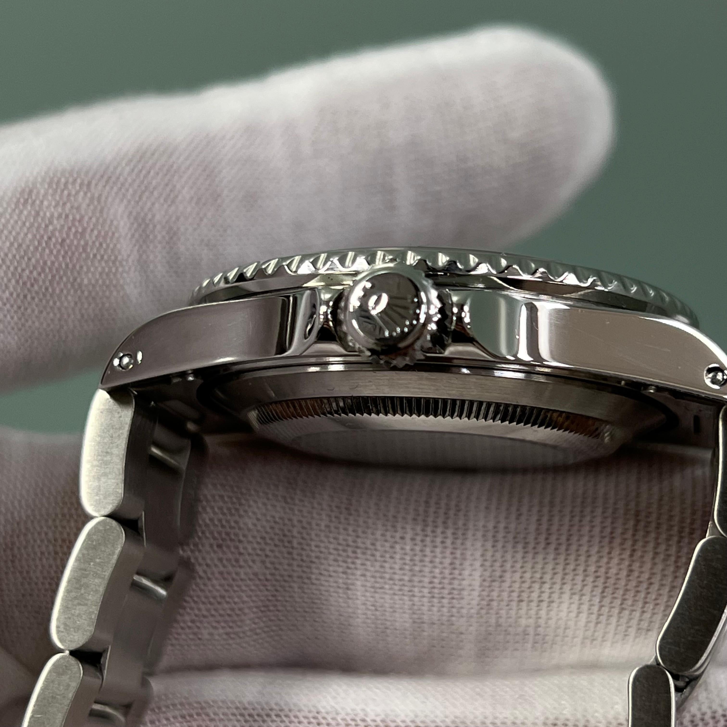Rolex Submariner Date 16610 40mm Black Dial Stainless Steel 1
