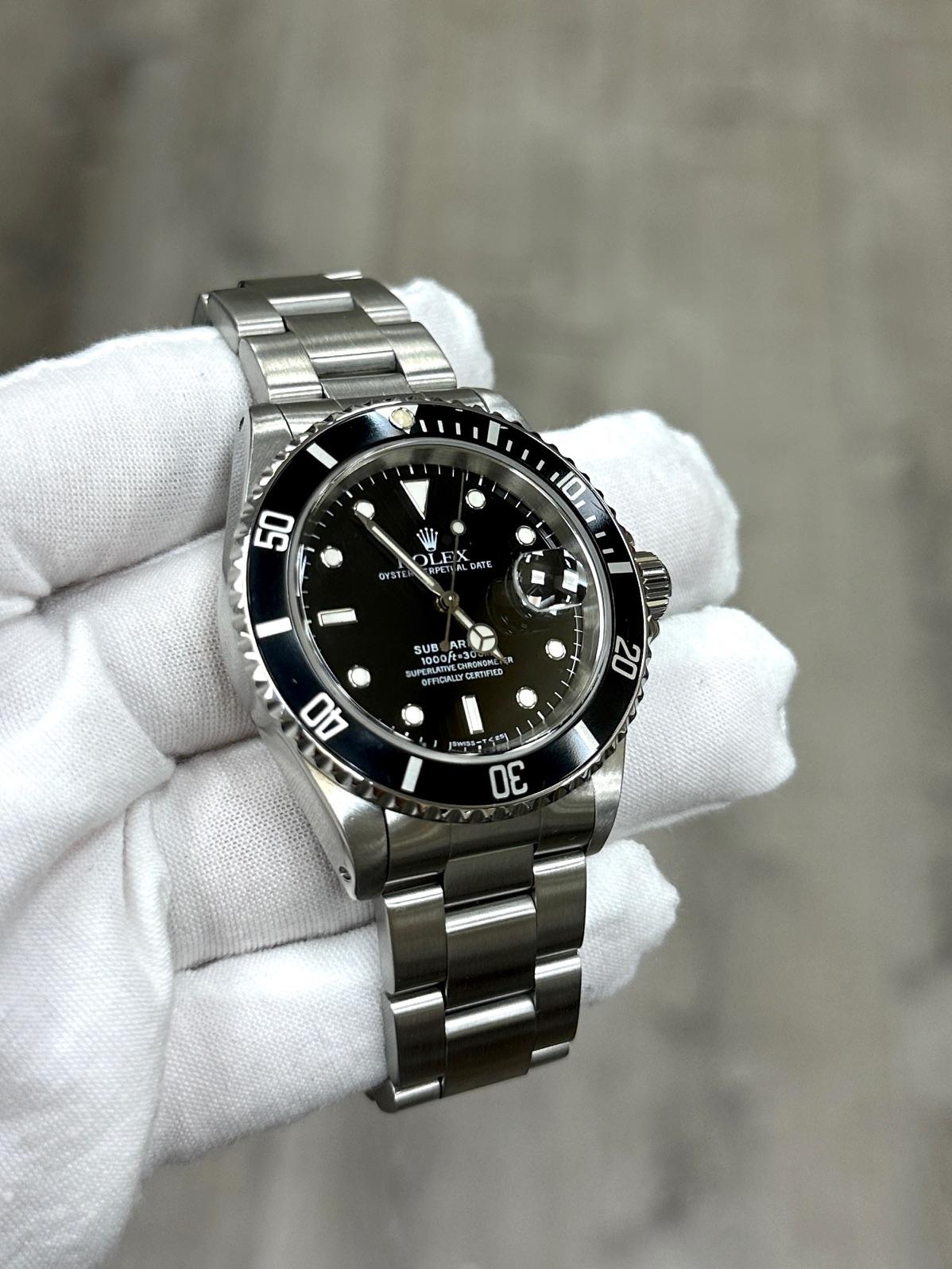 Rolex Submariner Date 16610 40mm Nero Acciaio Inox Scatola Documenti in vendita 1