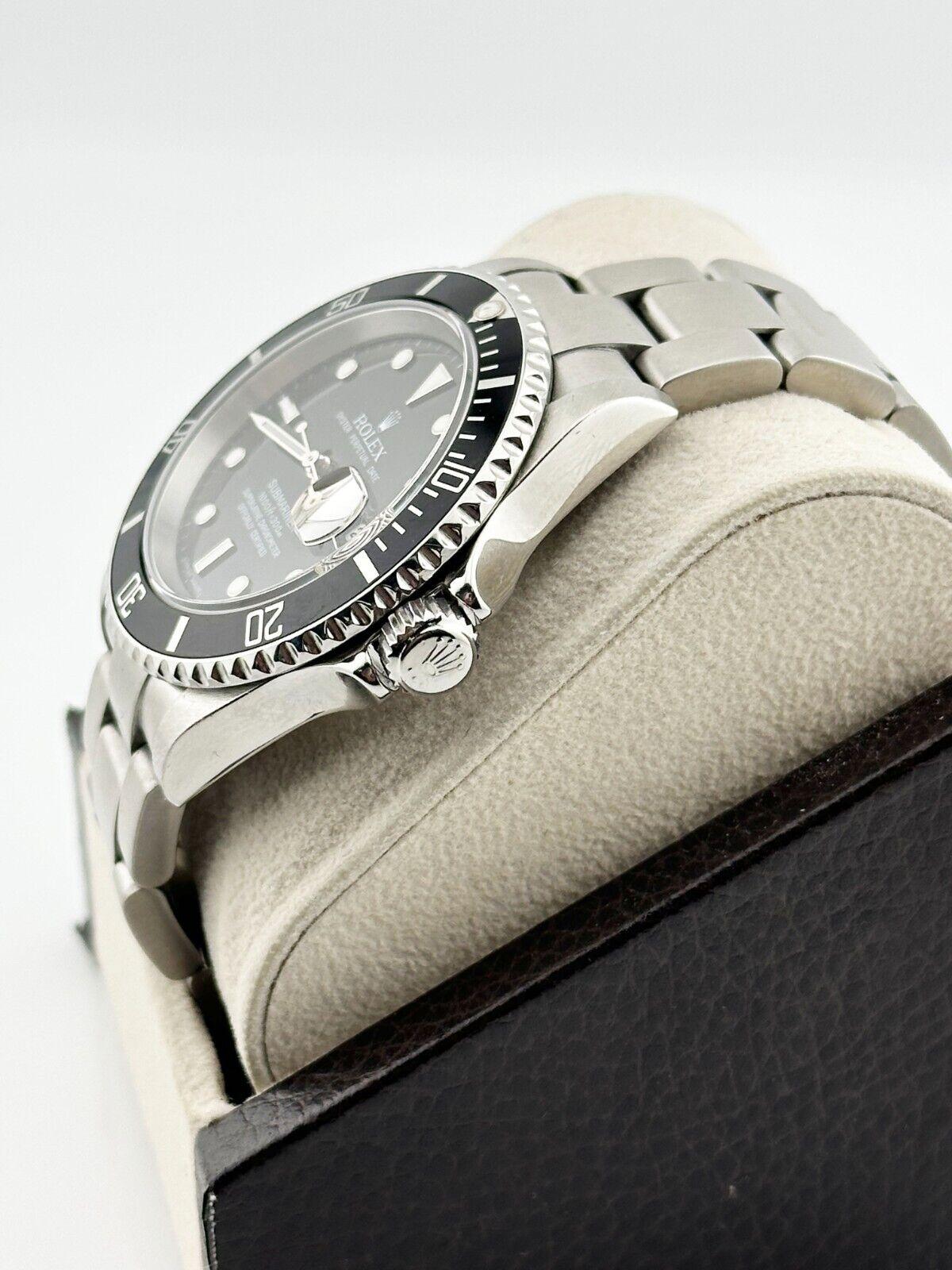 Rolex Submariner Date 16610 Cadran noir 40mm Acier inoxydable 2