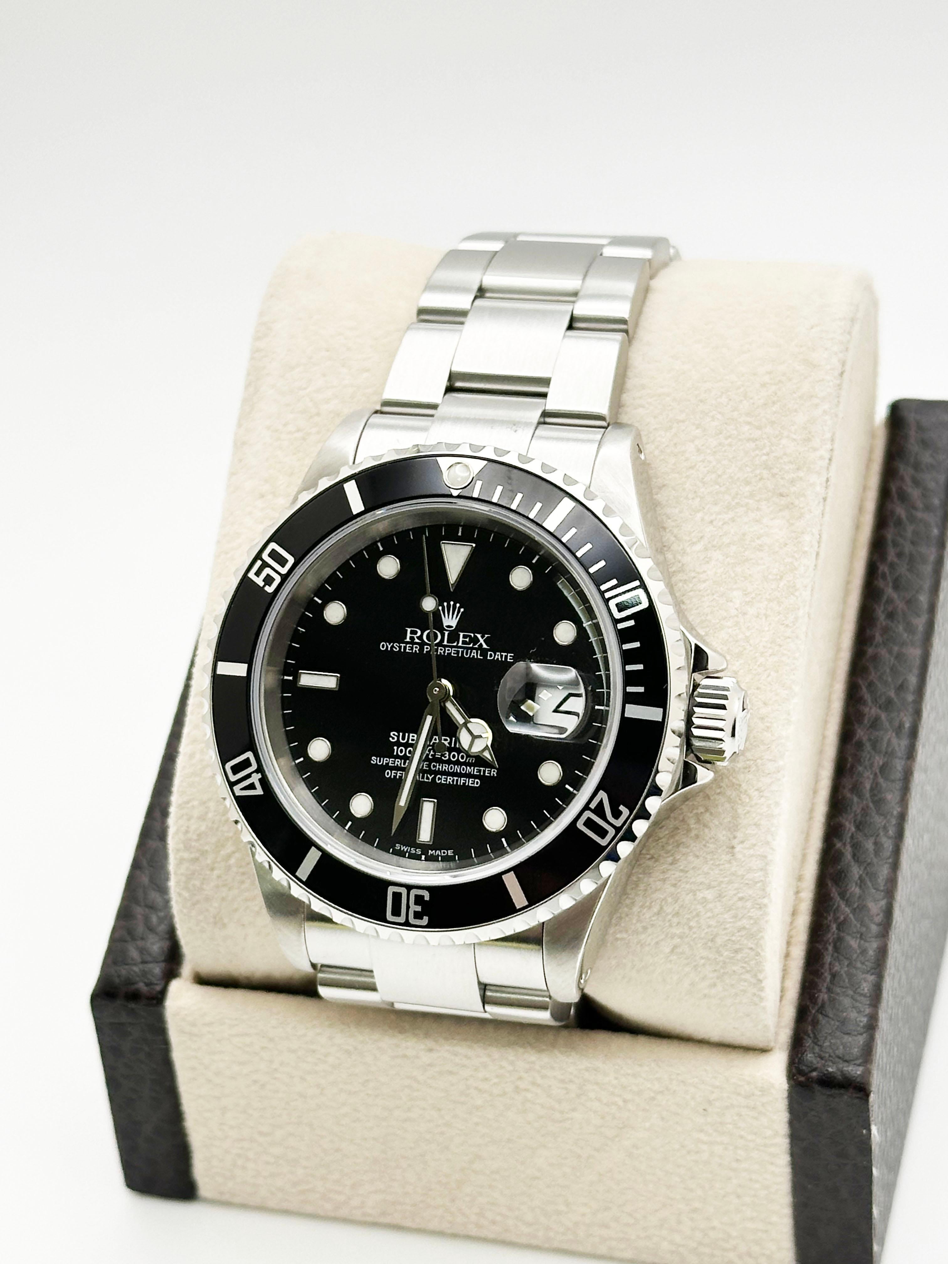Rolex Submariner Date 16610 Black Dial Stainless Steel 40mm 2001 For Sale 1