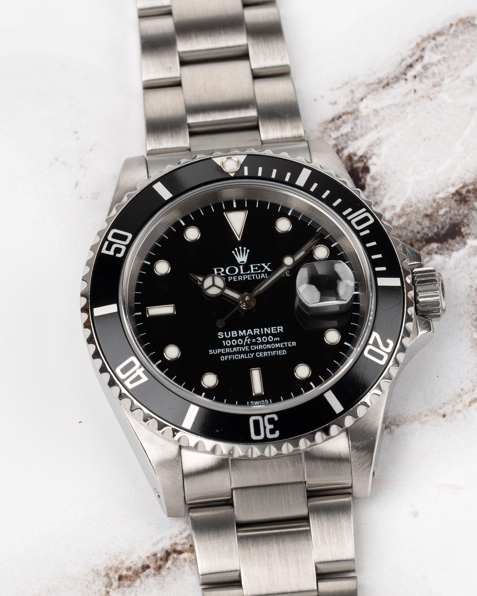 Uomo Rolex Submariner Date 16610 Nero Solo Quadrante Svizzero U9 Serie 1998 in vendita
