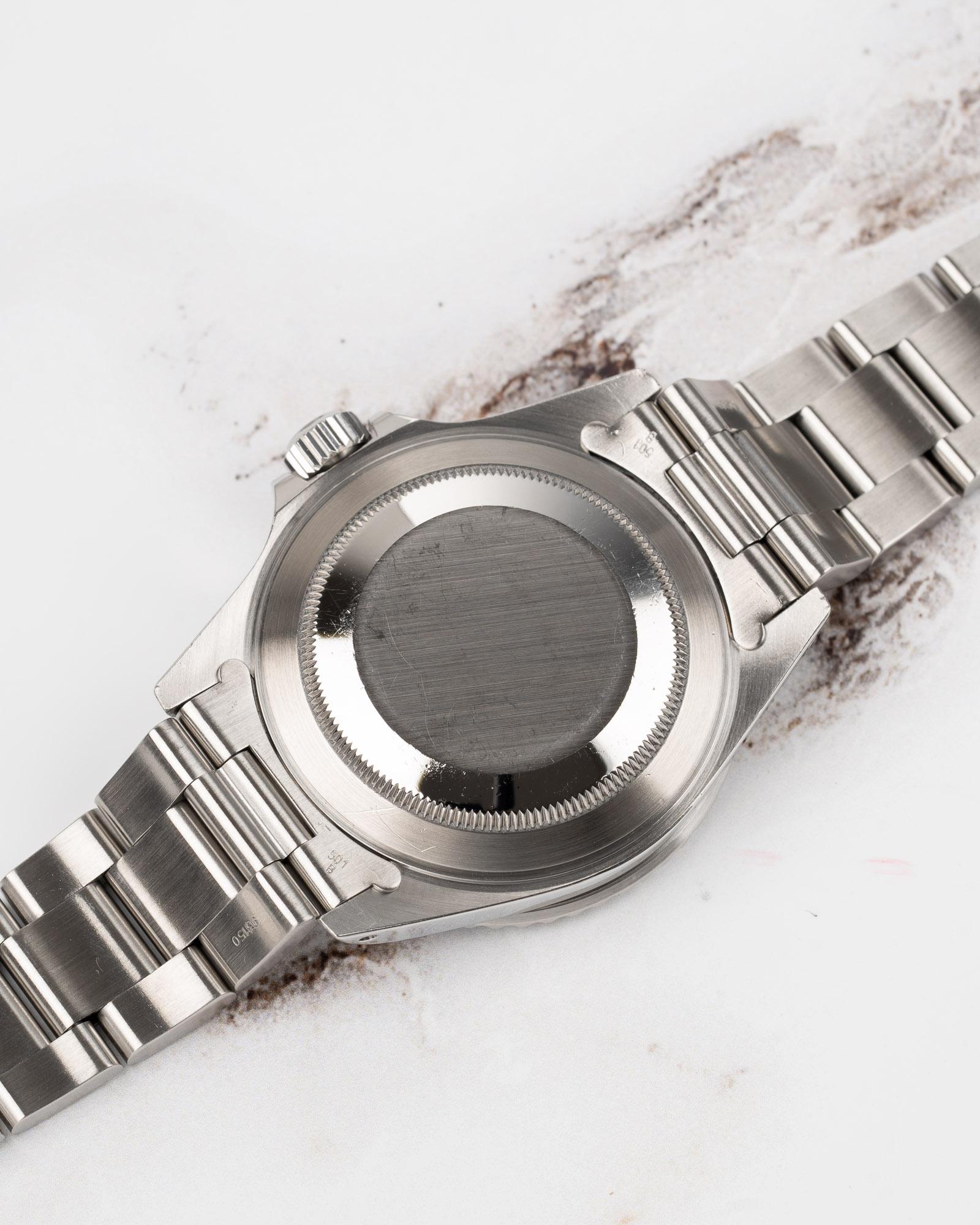 Rolex Submariner Date 16610 Nero Solo Quadrante Svizzero U9 Serie 1998 in vendita 4