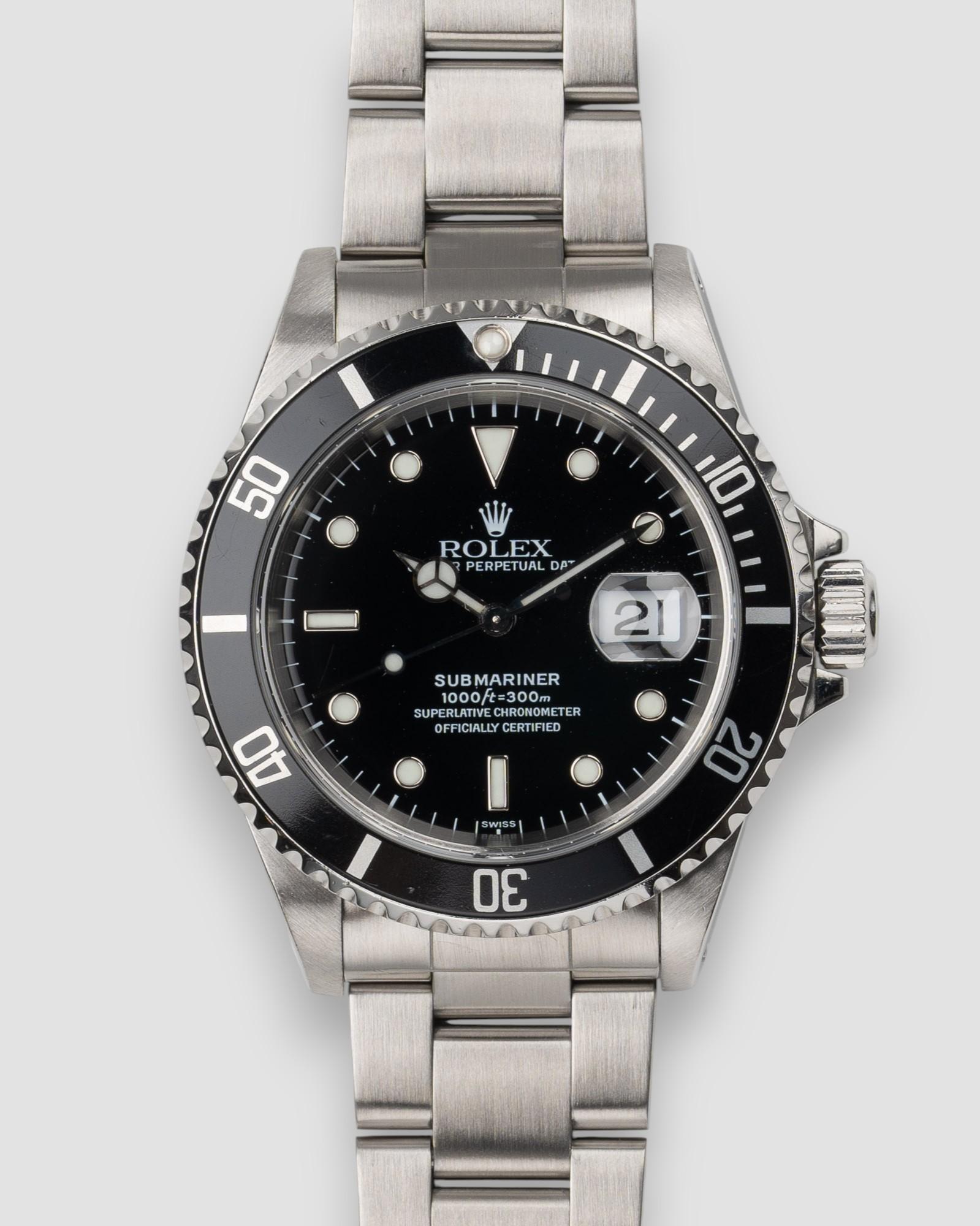 Rolex Submariner Date 16610 Nero Solo Quadrante Svizzero U9 Serie 1998 in vendita