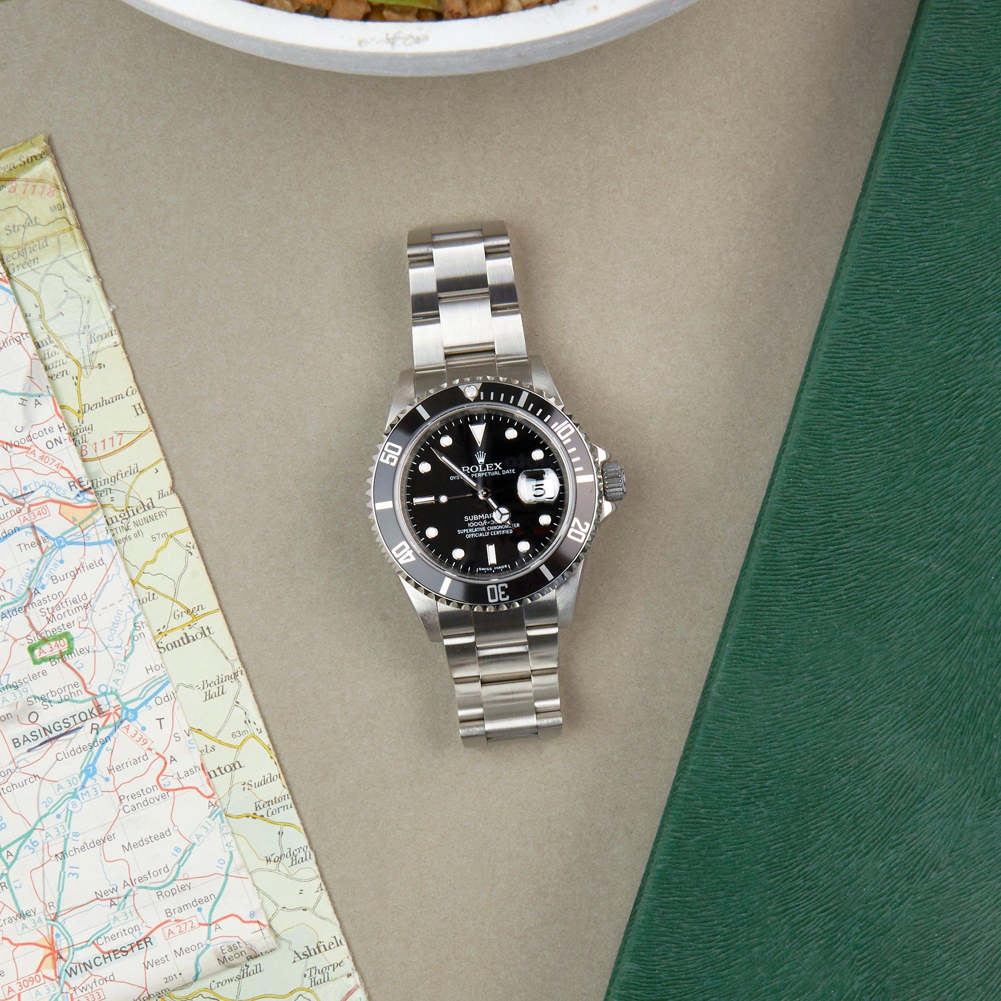 Rolex Submariner Date 16610 Men's Stainless Steel Watch 4