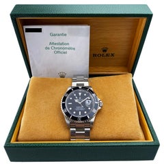 Rolex Submariner Date 16610 Mens Watch Box Papers