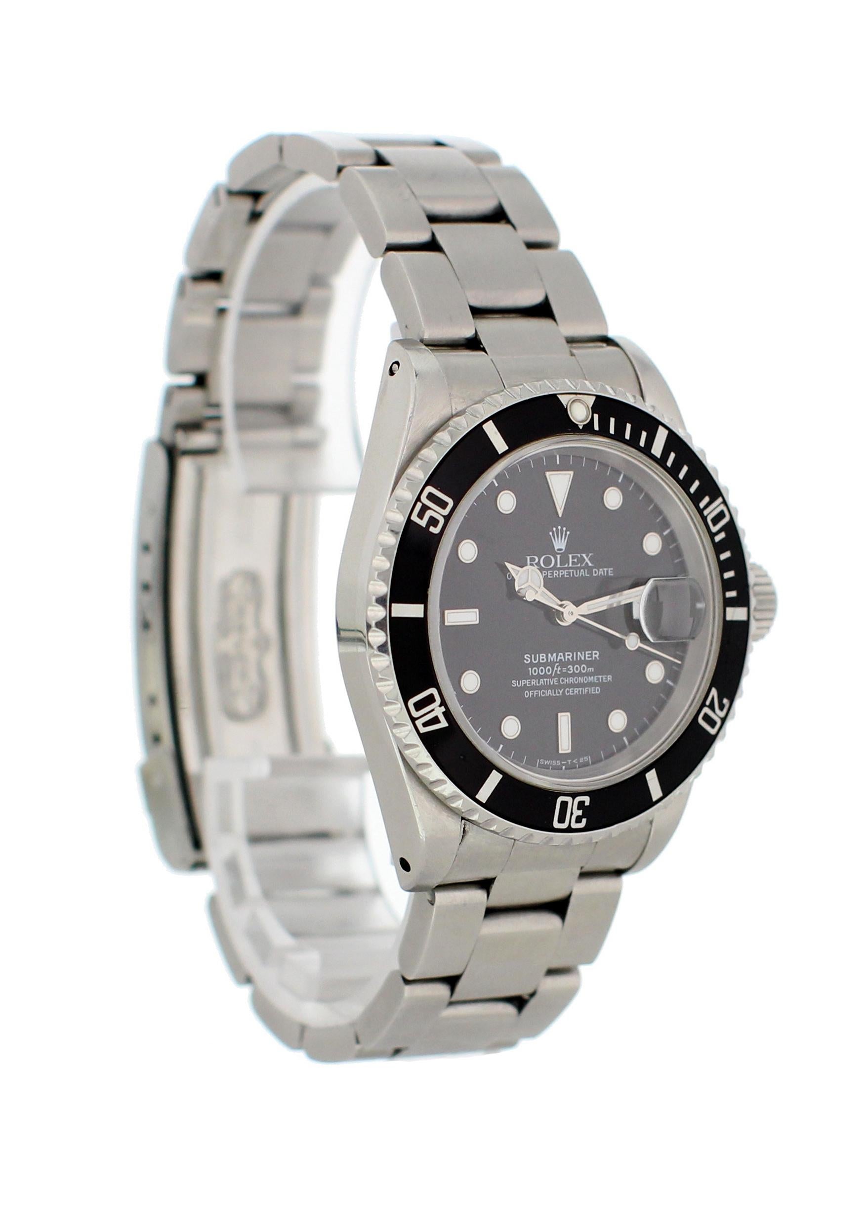 Rolex Submariner Date 16610 Men's Watch In Excellent Condition In New York, NY