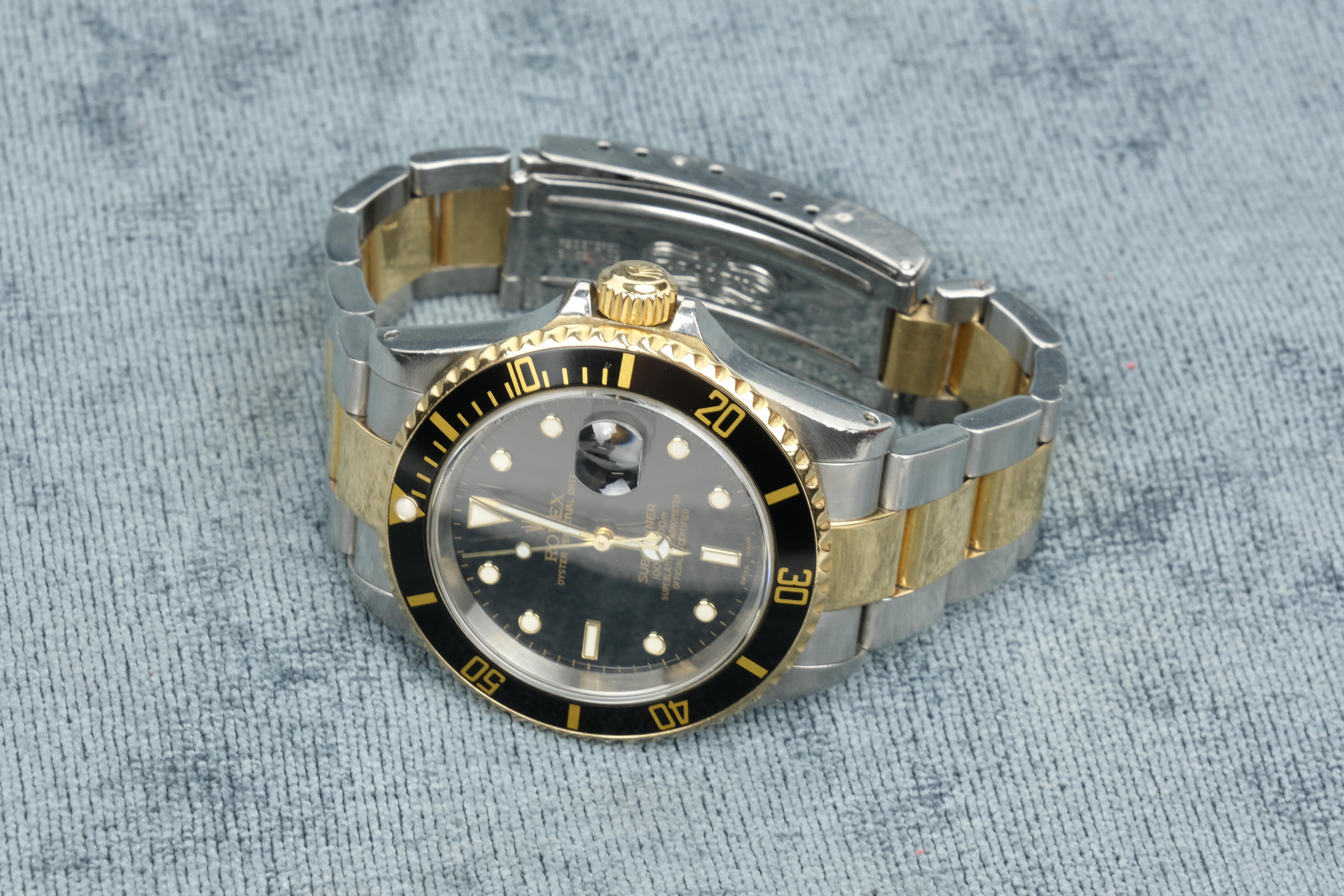 Men's Rolex Submariner Date 18 Karat Gold