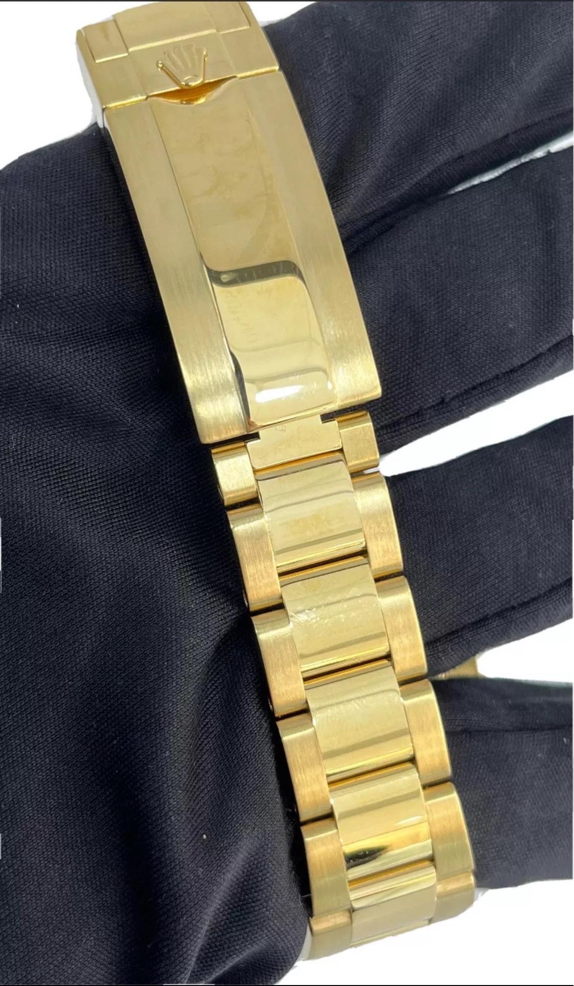 Rolex Submariner Date 18K Yellow Gold 40mm Blue Ceramic Oyster Watch 116618 For Sale 8