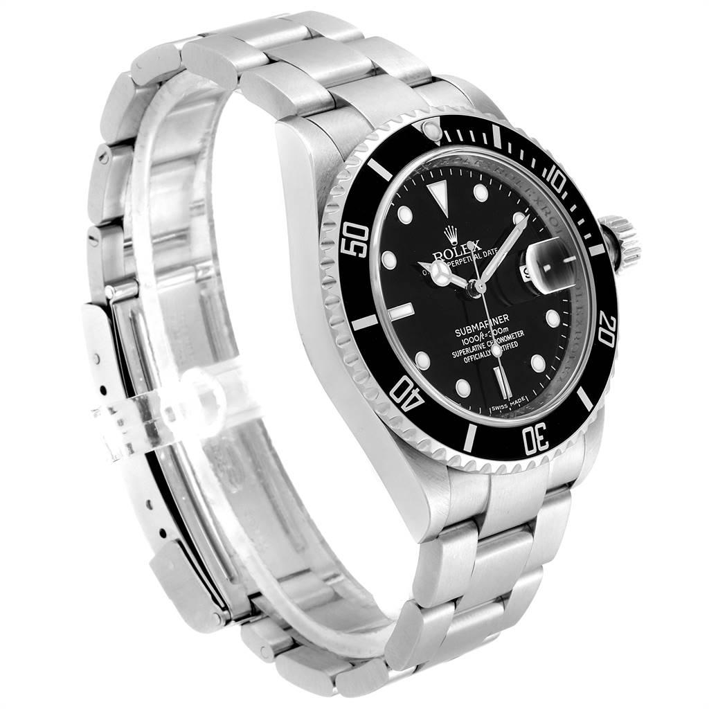 Rolex Submariner Date 40 Stainless Steel Automatic Men's Watch 16610 In Good Condition For Sale In Atlanta, GA