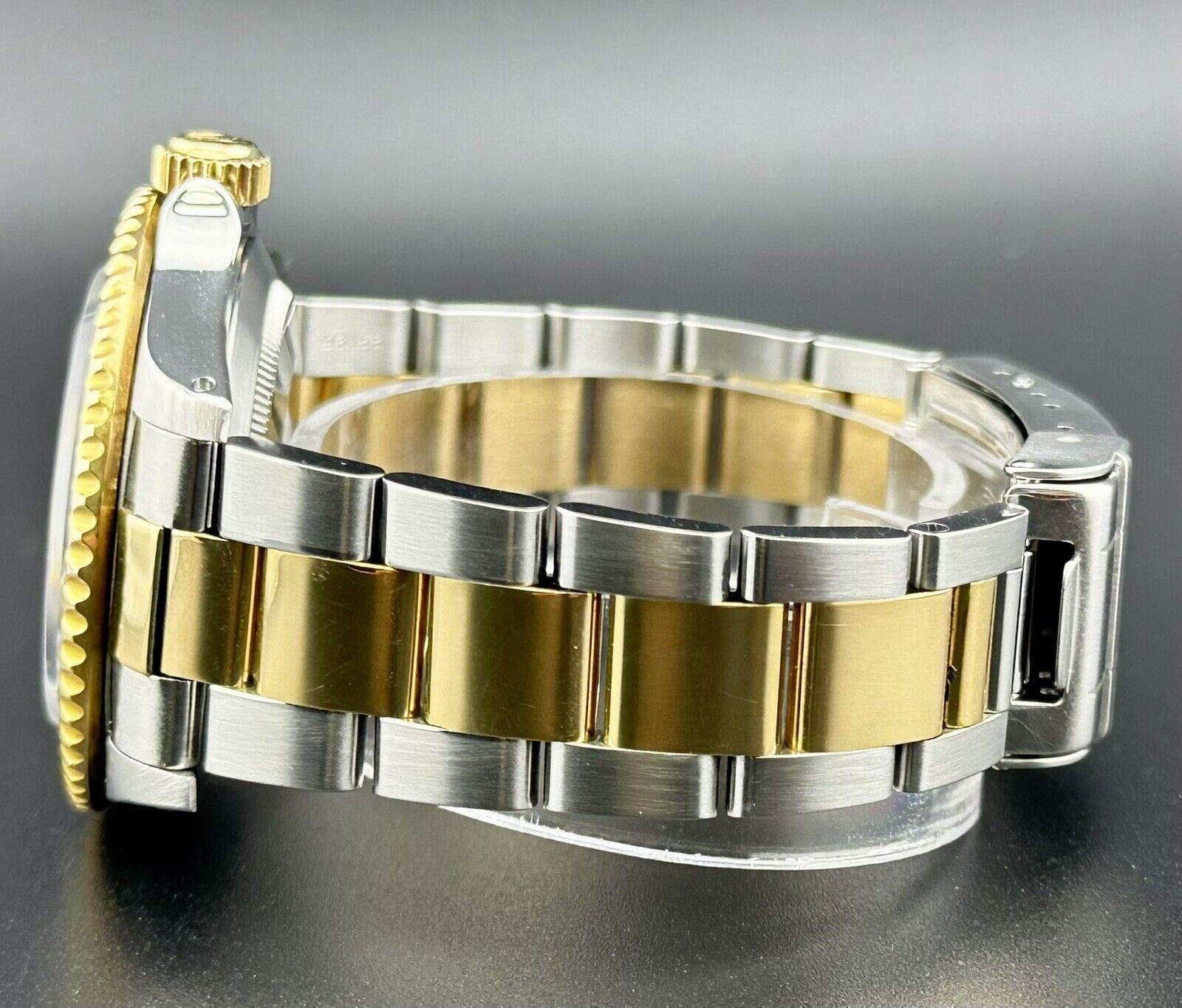Rolex Submariner Date 40mm 18k Yellow Gold & Steel Black Dial Oyster Watch 16613 en vente 1