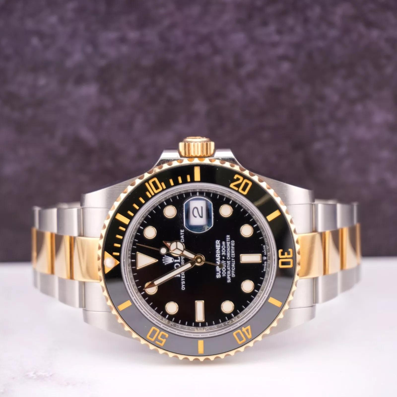 Rolex Submariner Date 40mm 18k Yellow Gold & Steel Black Oyster Watch 126613LN For Sale 1