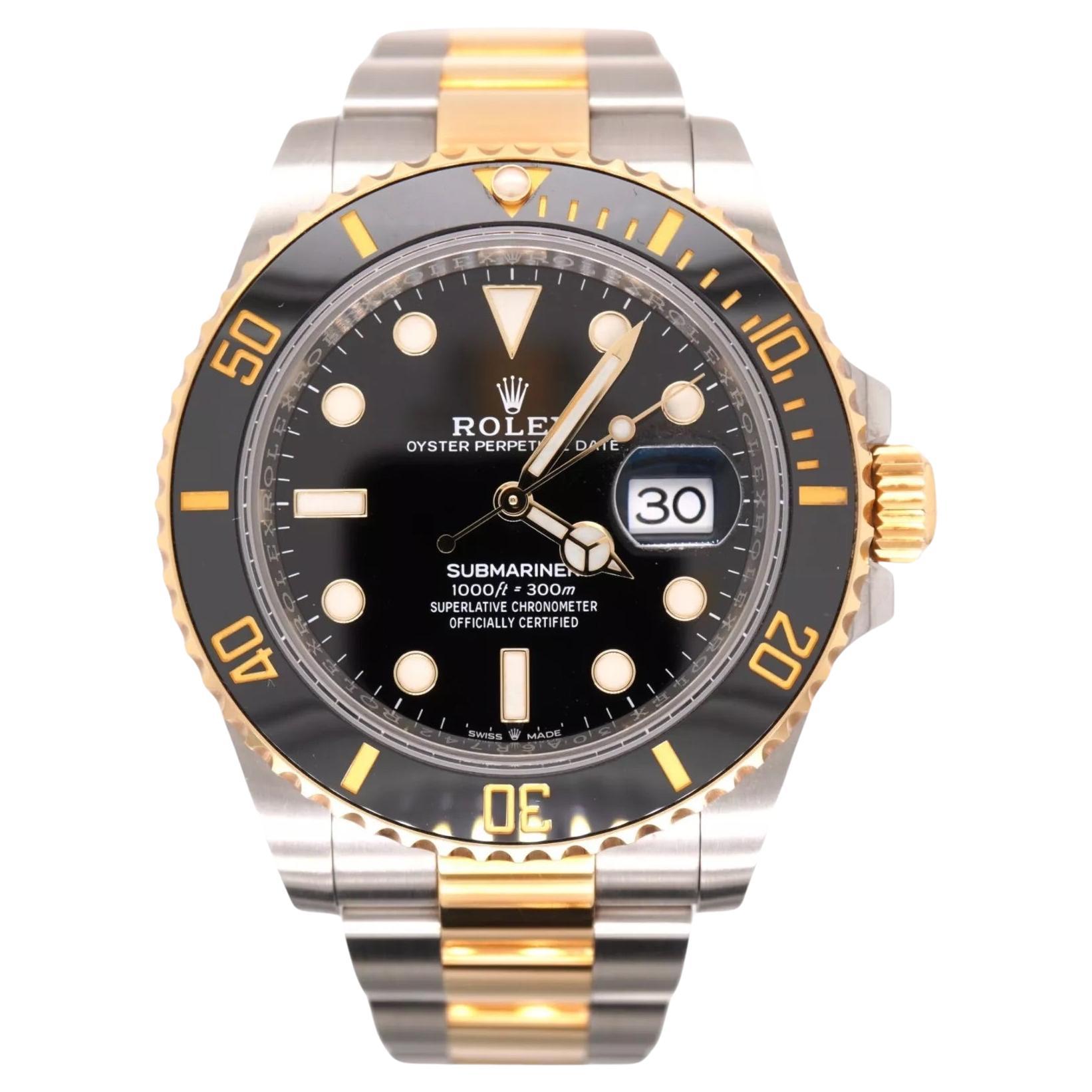 Rolex Submariner Date 40mm 18k Yellow Gold & Steel Black Oyster Watch 126613LN en vente