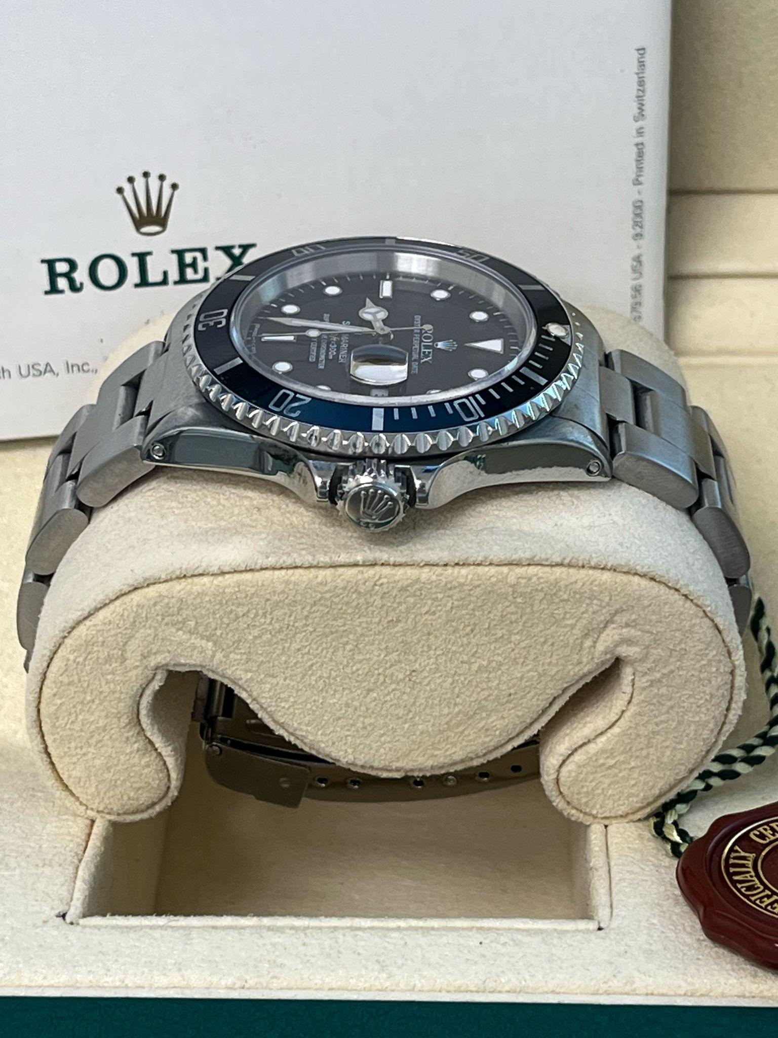 Montre homme Rolex Submariner Date 40mm Black Dial Oyster Steel Automatic 16610 en vente 7