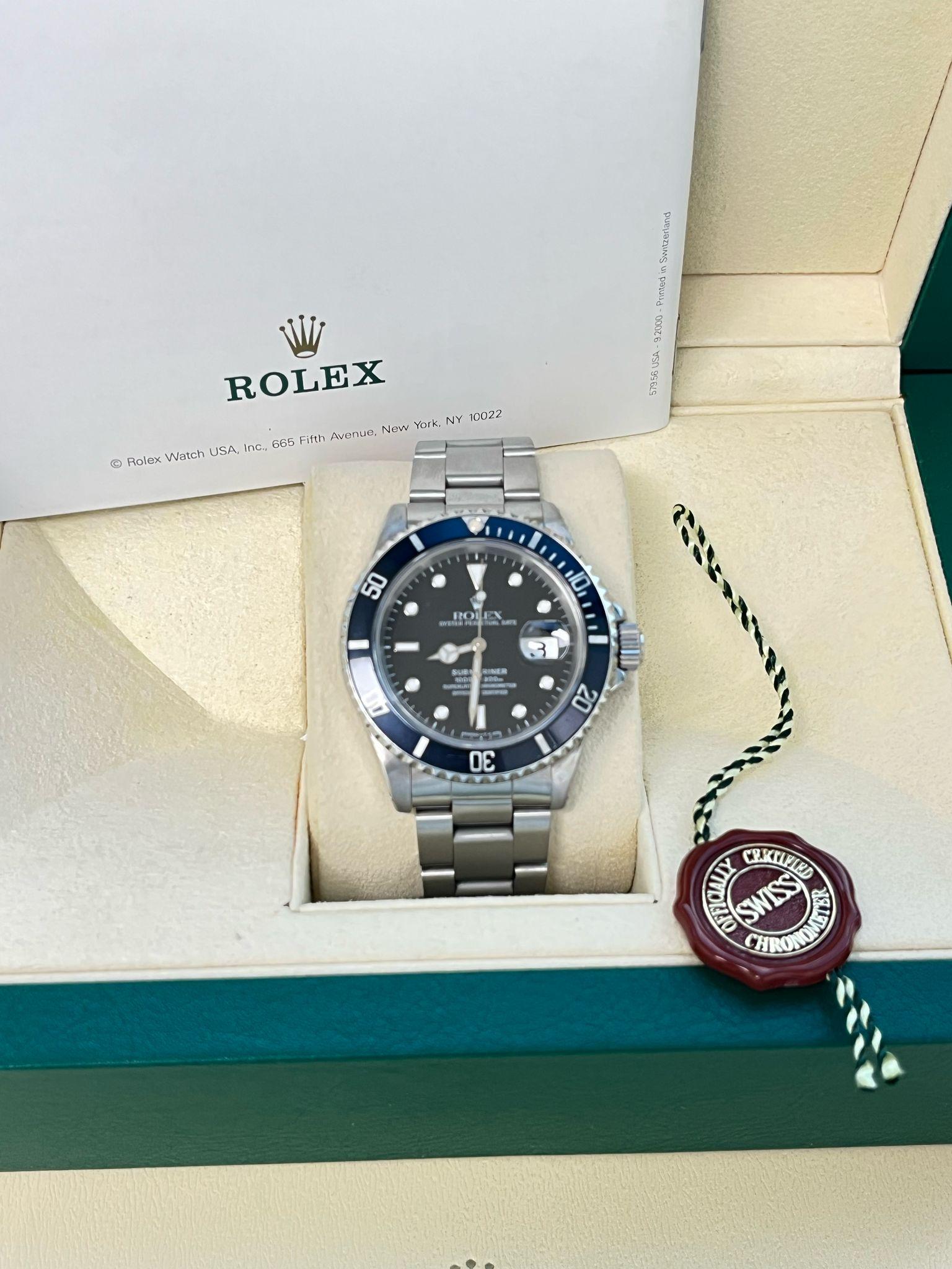 Montre homme Rolex Submariner Date 40mm Black Dial Oyster Steel Automatic 16610 en vente 3