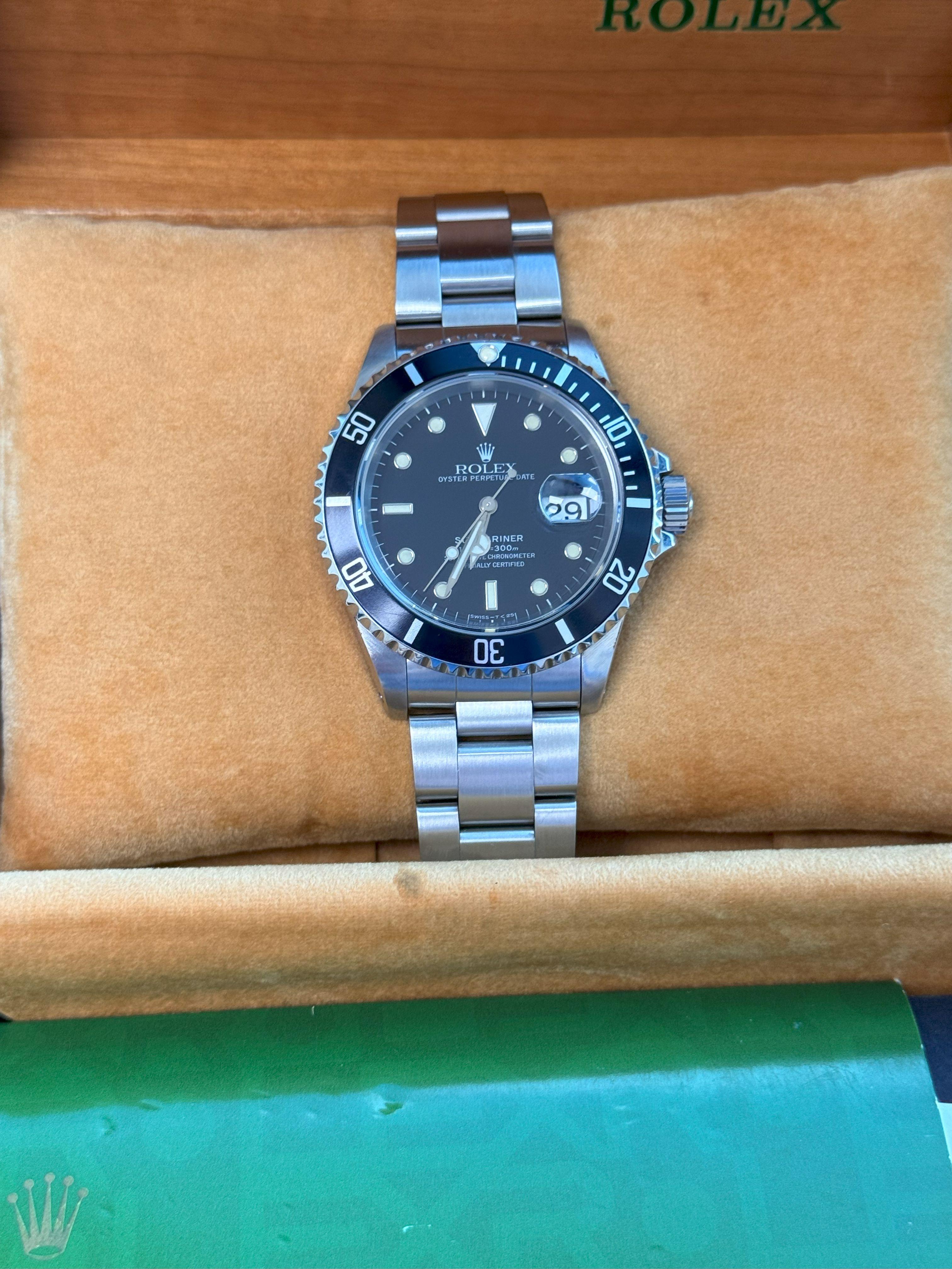 Rolex Submariner Date 40mm schwarzes Zifferblatt Edelstahl Automatikuhr 16610 im Angebot 1
