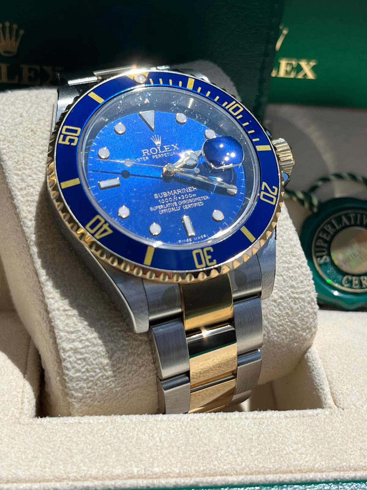 Rolex Submariner Date 40mm Blue Dial Steel 18K Yellow Gold Mens Watch 16613 For Sale 2