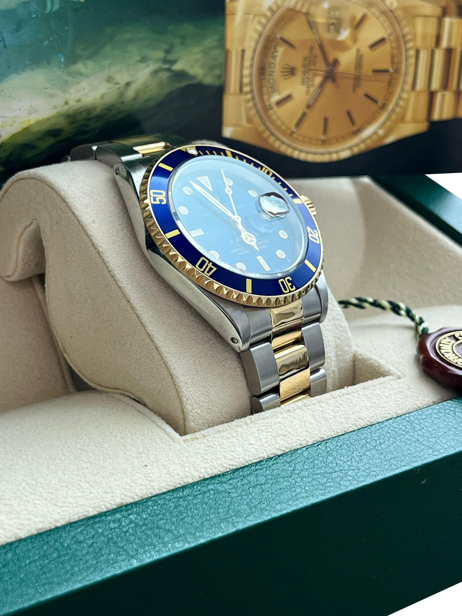 Rolex Submariner Date 40mm Blue Dial Two-Tone Gold Steel Automatic Watch 16613 For Sale 1
