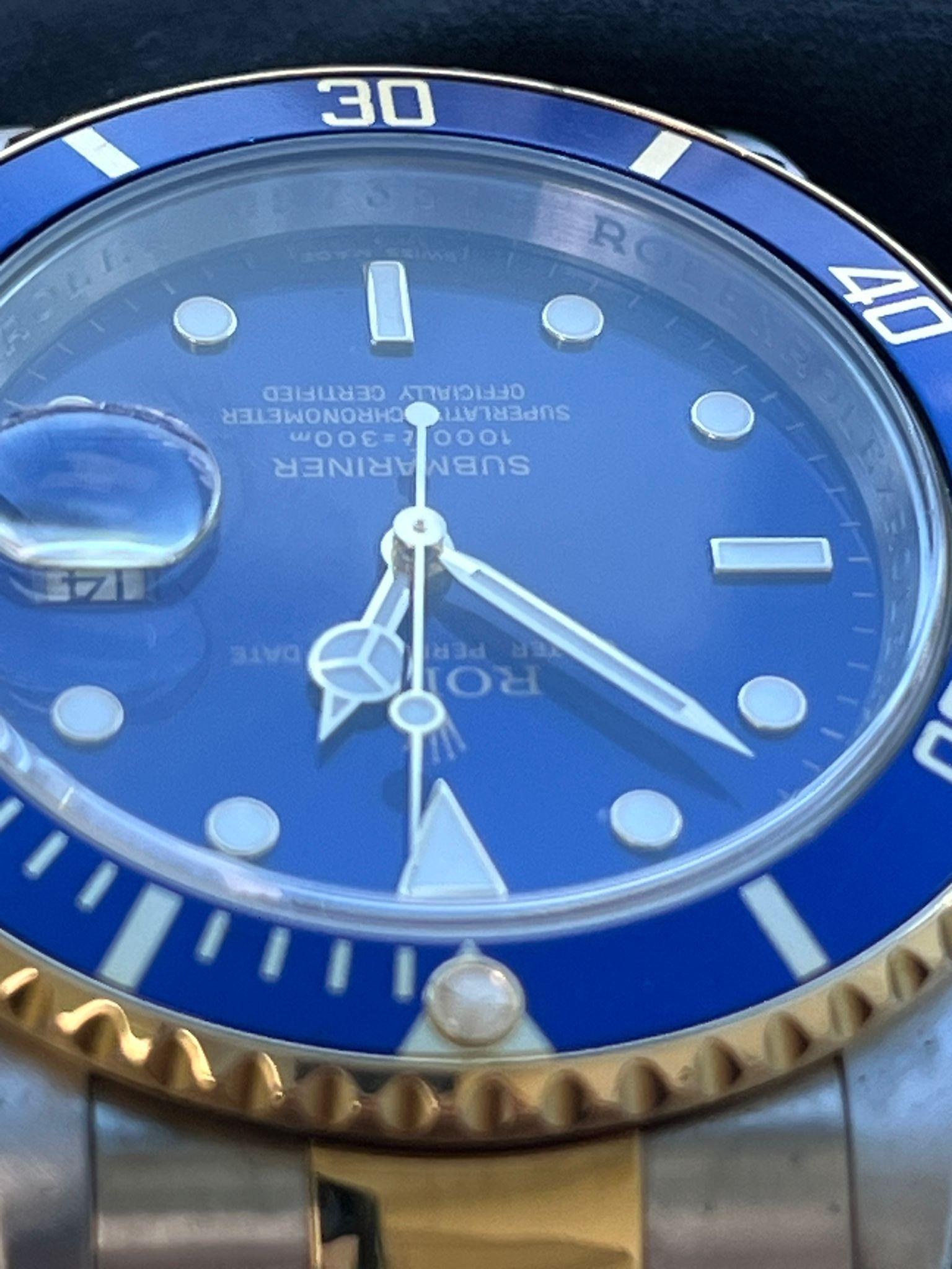 Rolex Submariner Date 40mm Engraved Blue Dial Gold Steel Oyster Watch 16613 For Sale 1