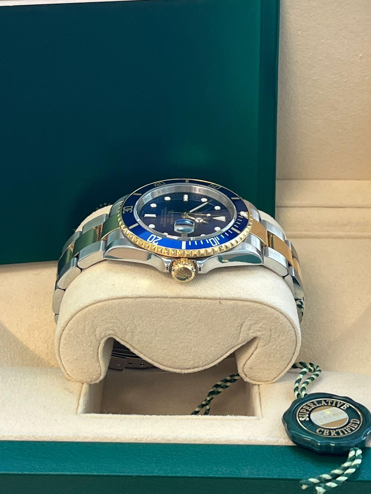 Rolex Submariner Date 40mm Engraved Blue Dial Gold Steel Oyster Watch 16613 For Sale 4