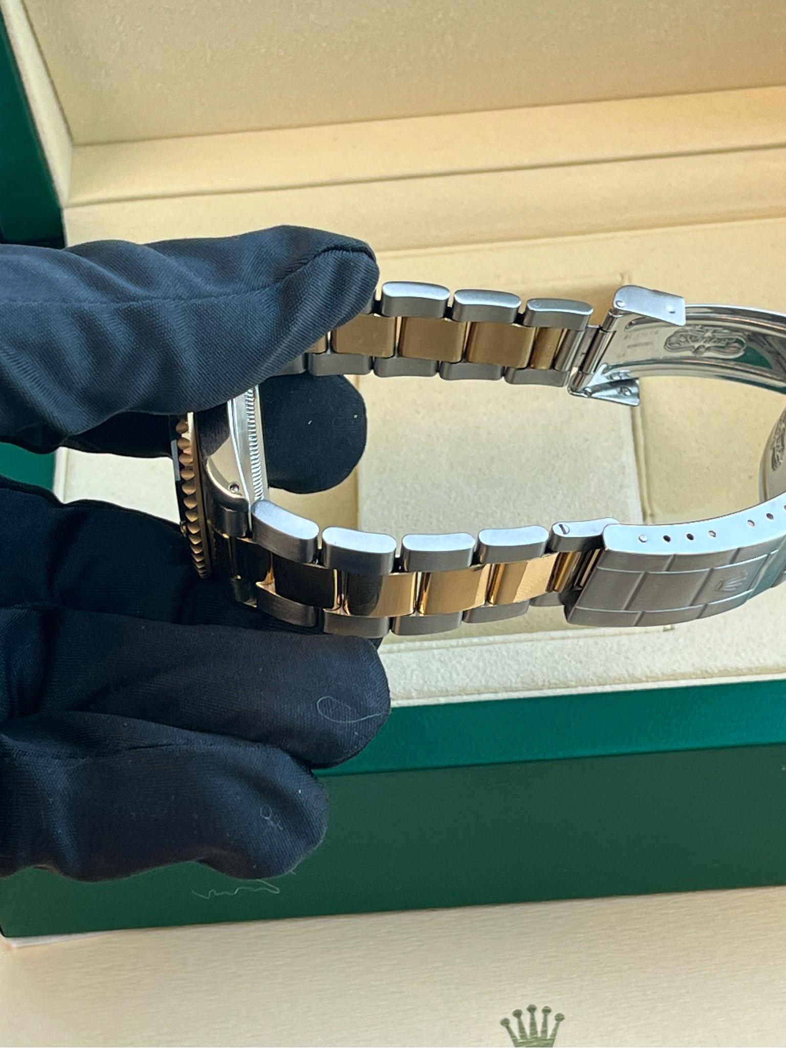 Rolex Submariner Date 40mm Oro/Acciaio Blu Serti Diamante Orologio da Uomo 16613 in vendita 14