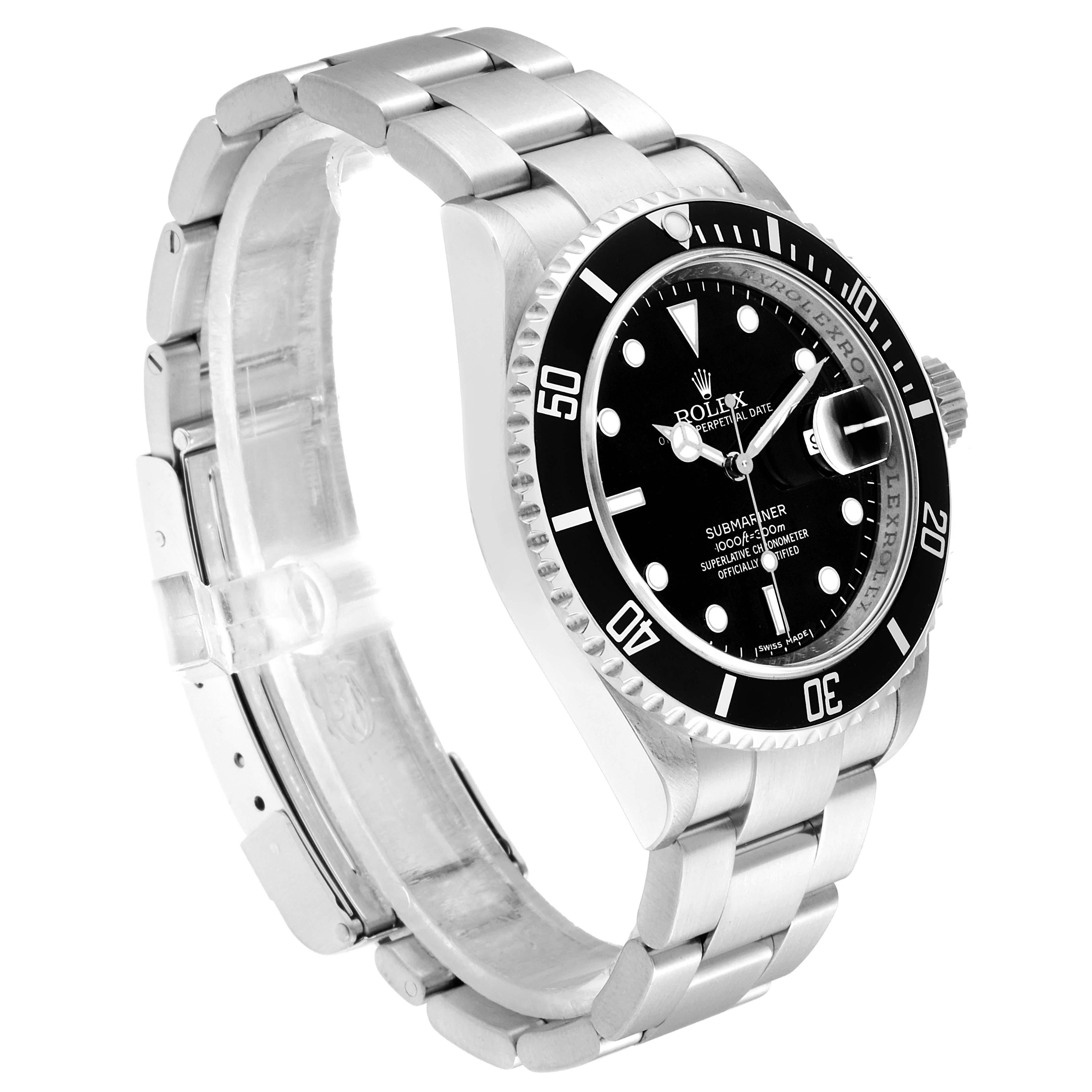 Rolex Submariner Date Stainless Steel Men's Watch 16610 Box Card In Excellent Condition In Atlanta, GA