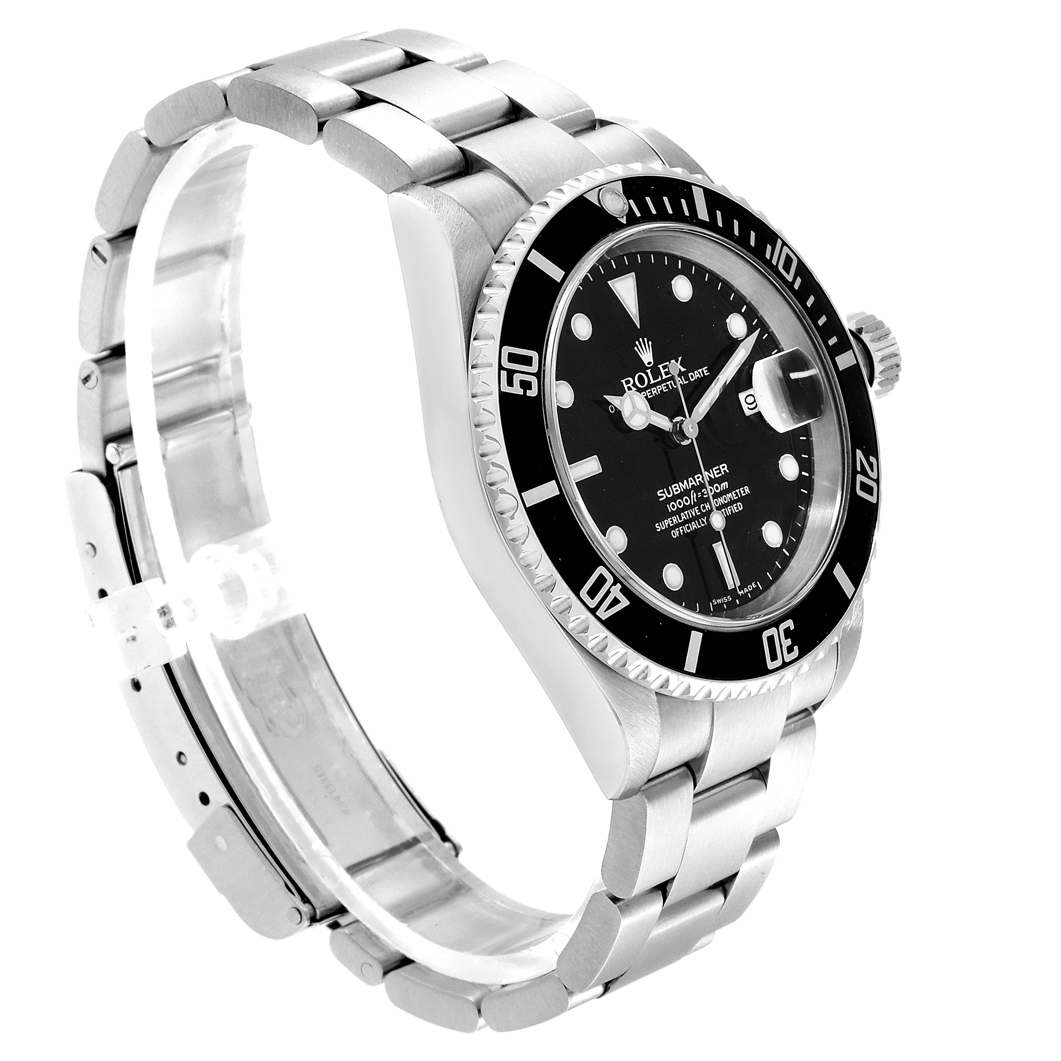 Rolex Submariner Date Stainless Steel Men's Watch 16610 In Excellent Condition In Atlanta, GA
