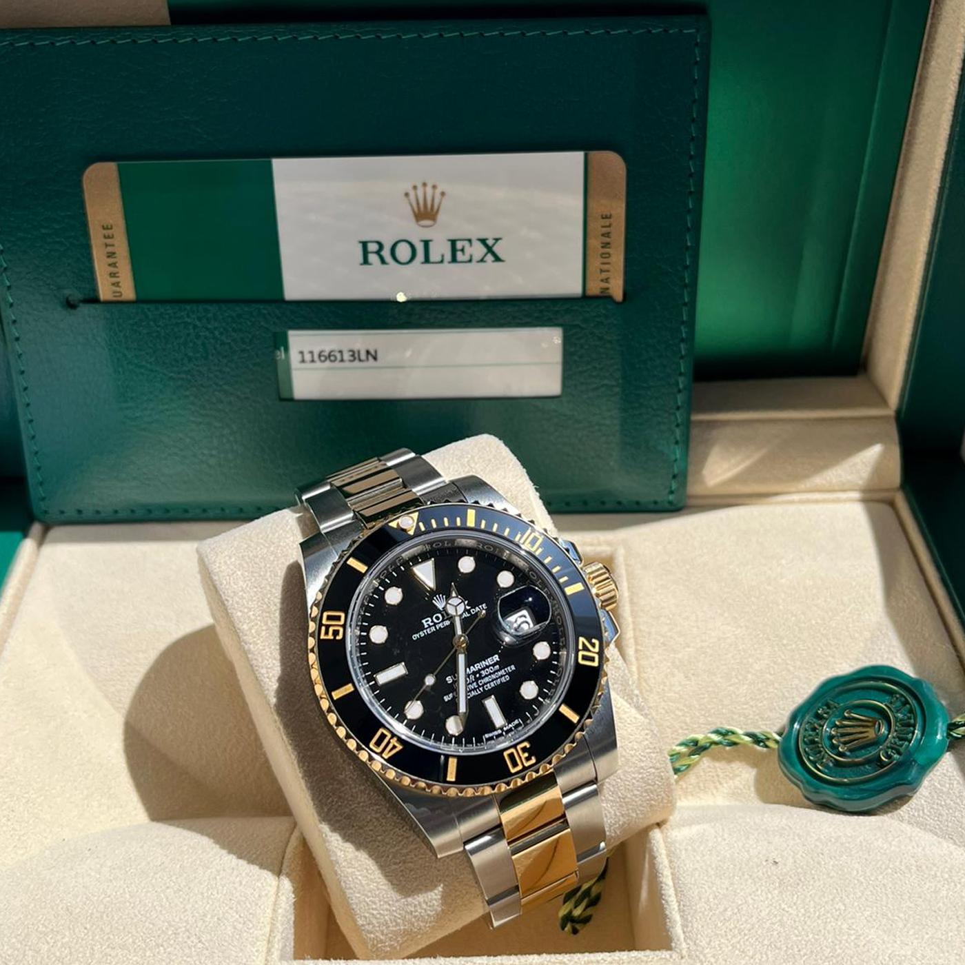 Rolex Submariner Date Two-Tone Gold Black Dive Ceramic Steel Watch 116613LN For Sale 3