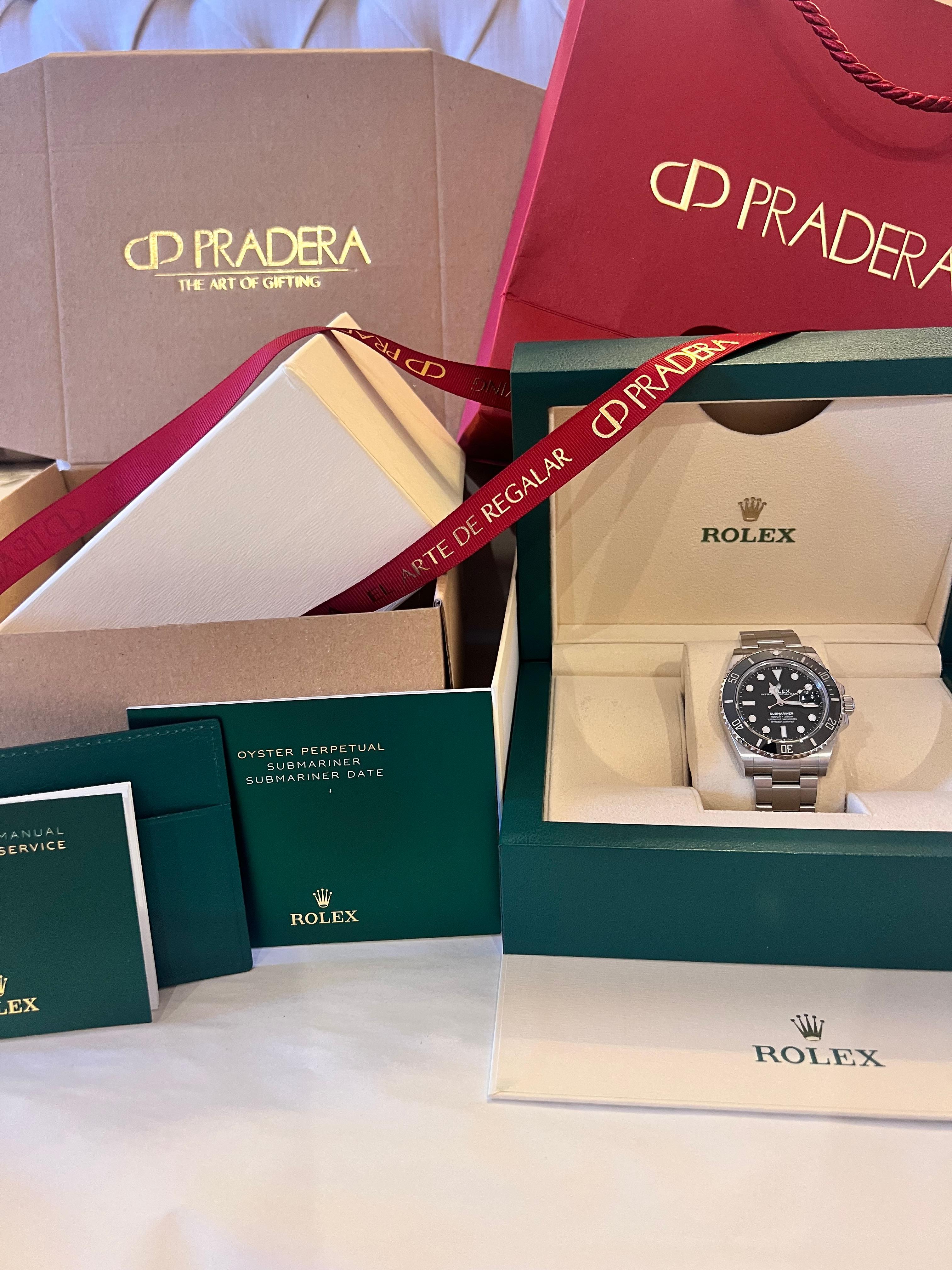 Rolex Submariner Date 41mm Oystersteel with box and papers For Sale 1