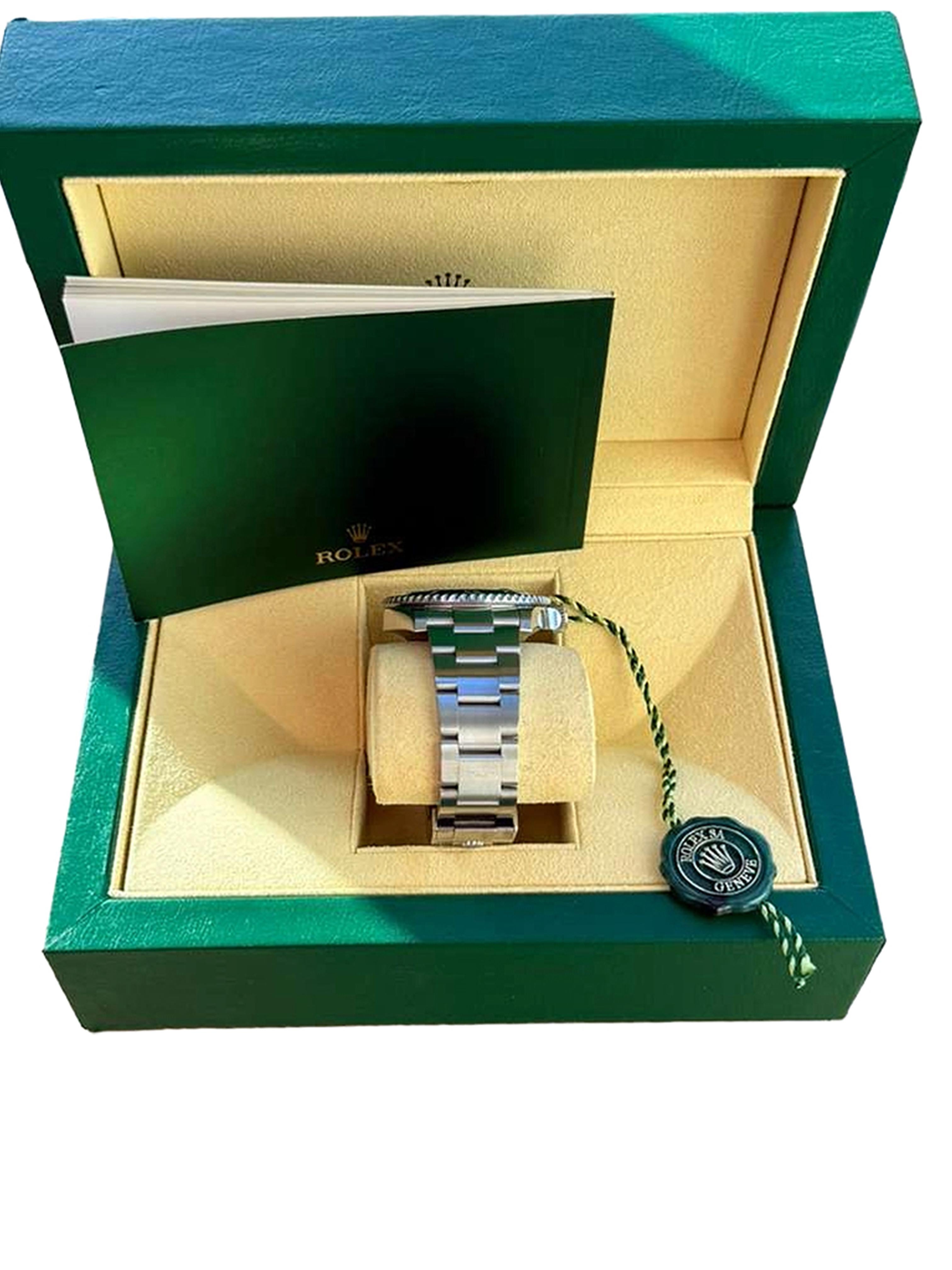 Rolex Submariner Date 41mm Starbucks Quadrante nero Bracciale Oyster in acciaio 126610LV in vendita 12