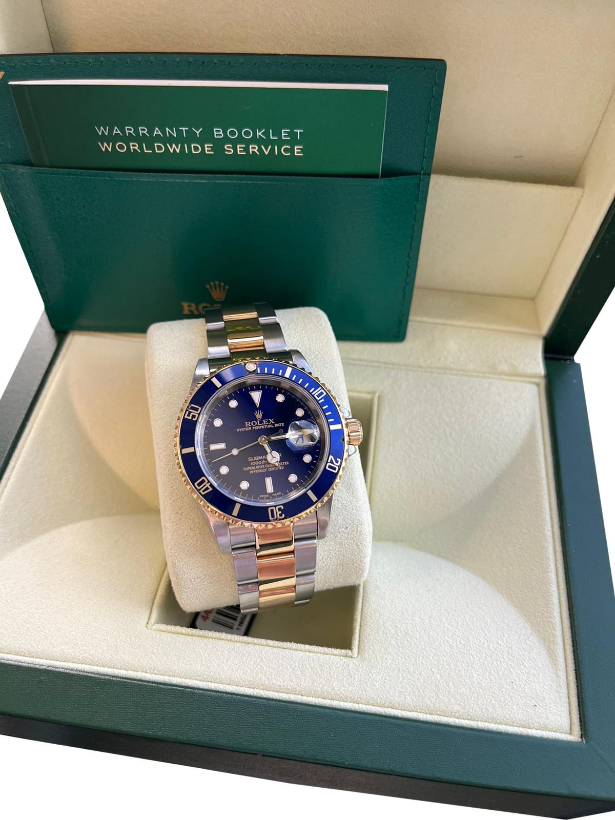 Women's or Men's Rolex Submariner Date Automatic 40mm Steel Gold Blue Dial Oyster Watch 16613 For Sale