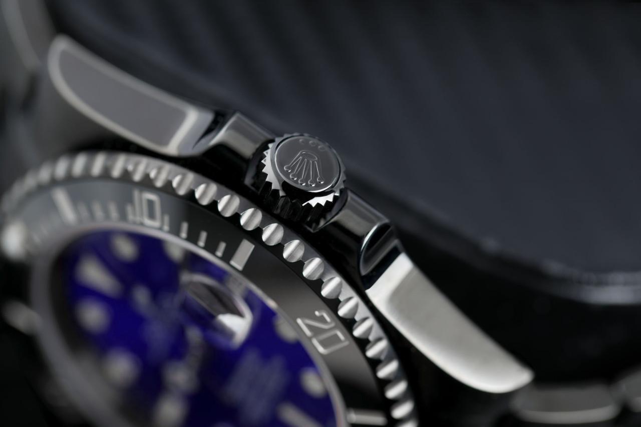 Rolex Submariner Datum blau Zifferblatt schwarz PVD/DLC Edelstahl Uhr 116610LN Herren im Angebot