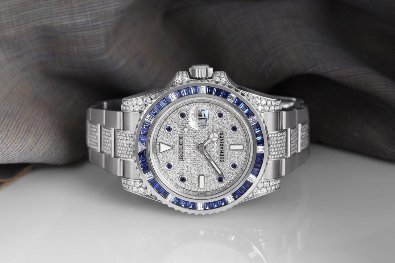 Rolex Montre Submariner Date en acier inoxydable et diamants avec lunette en saphir/diamant personnalisée Neuf - En vente à New York, NY