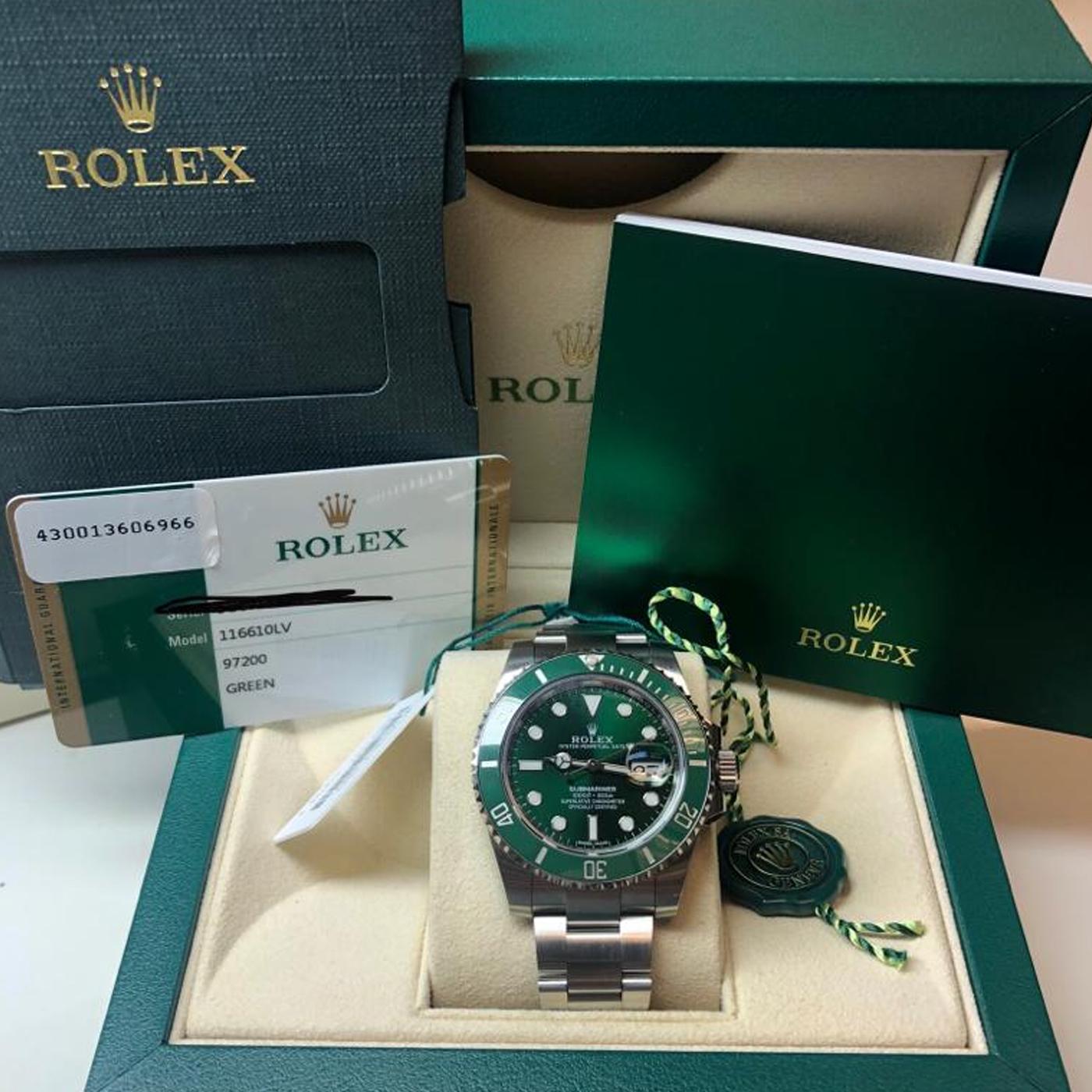 Rolex Submariner Date Hulk Auto Steel Men's Oyster Bracelet Watch 116610LV 3