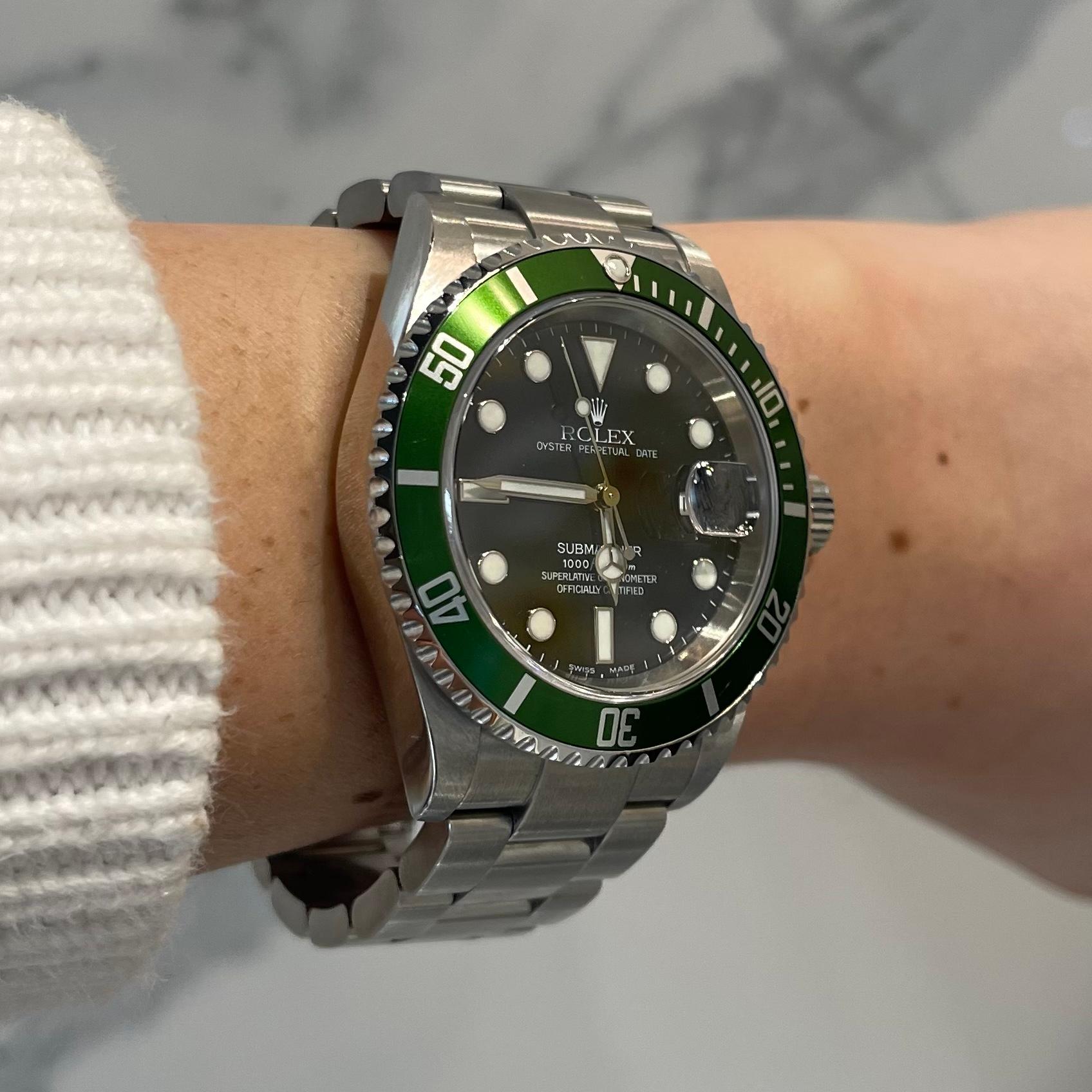 Rolex Submariner Date Kermit 16610LV Steel Watch In Good Condition In Miami, FL